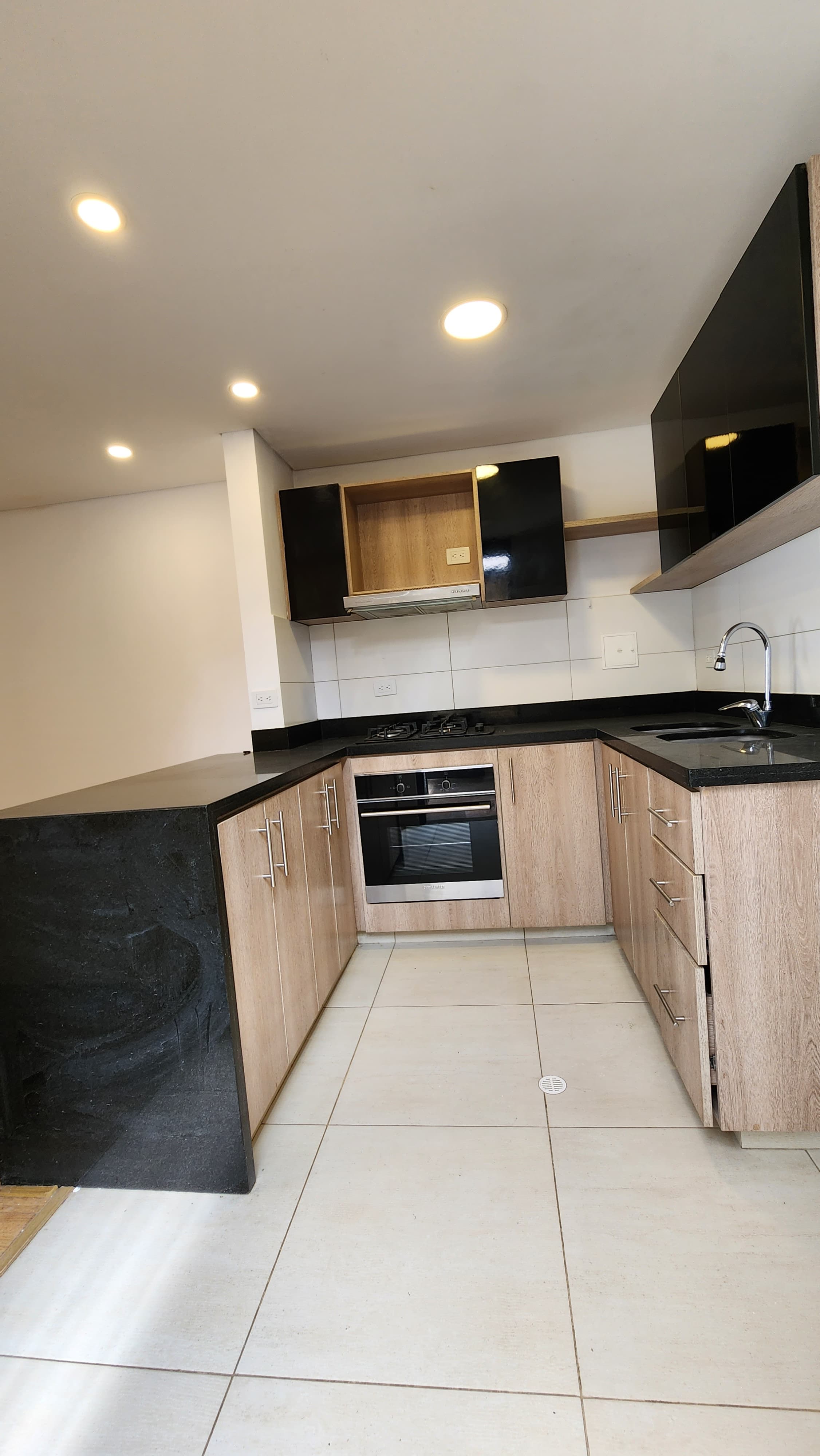 Casa de 3 alcobas en venta en Cr Reserva Campestre, Mosquera, 118 m² · foto 10 de 18