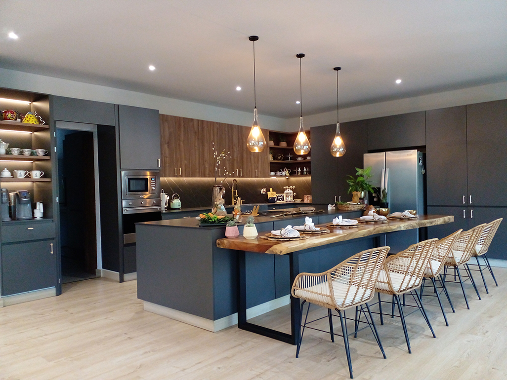 Casa de 3 alcobas en venta en Las Palmas, Envigado, 600 m² · foto 2 de 20