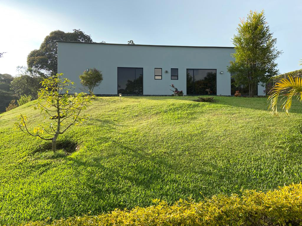 Casa de 3 alcobas en venta en La Ceja, 330 m² · foto 11 de 11