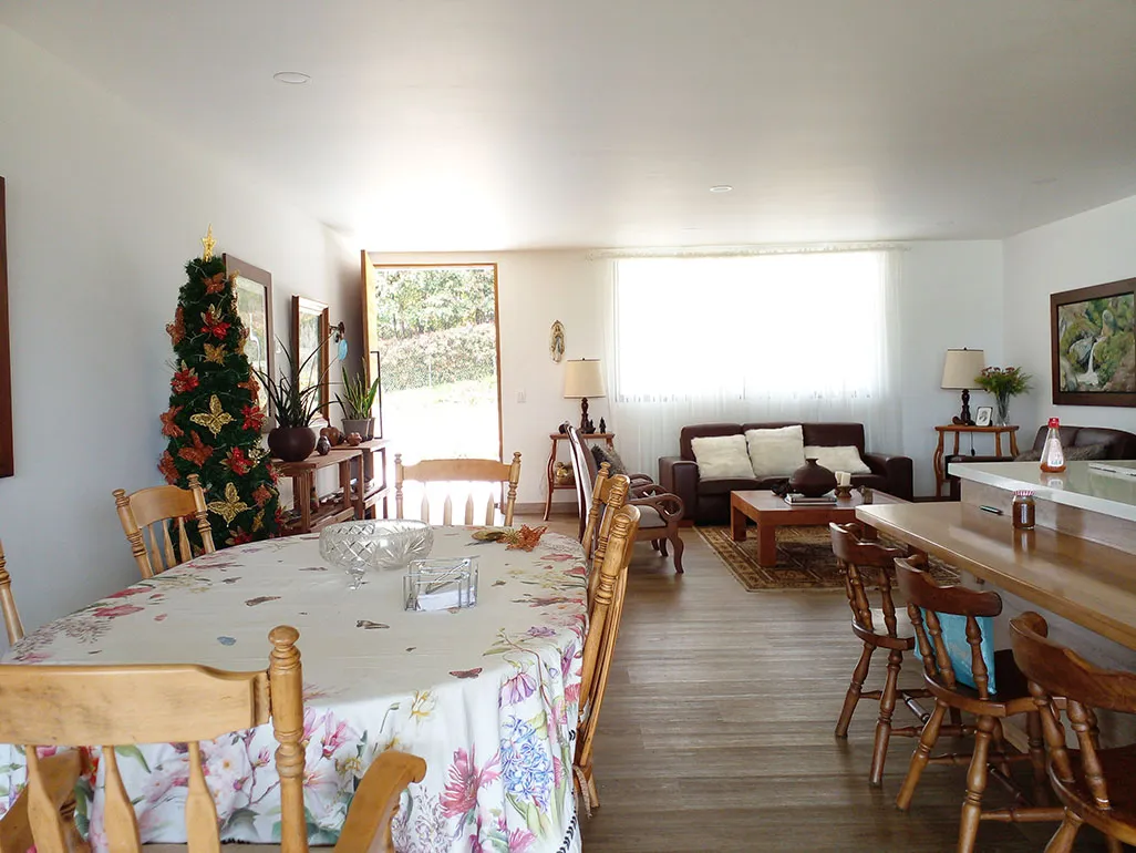 Casa de 4 alcobas en venta en Altos Del Poblado, Medellín, 600 m² · foto 4 de 20