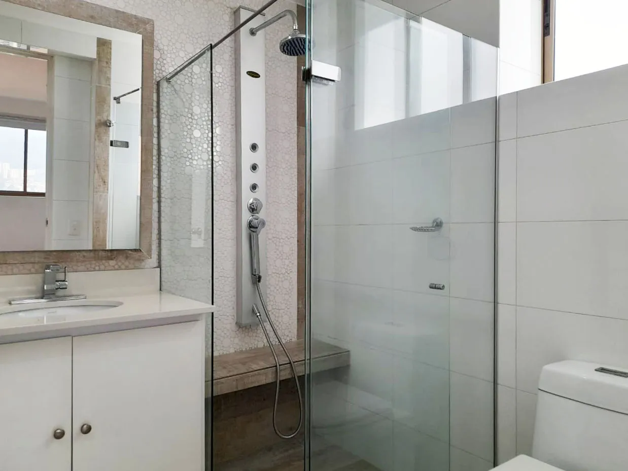 Apartamento en arriendo en El Poblado, Medellín · foto 18 de 20