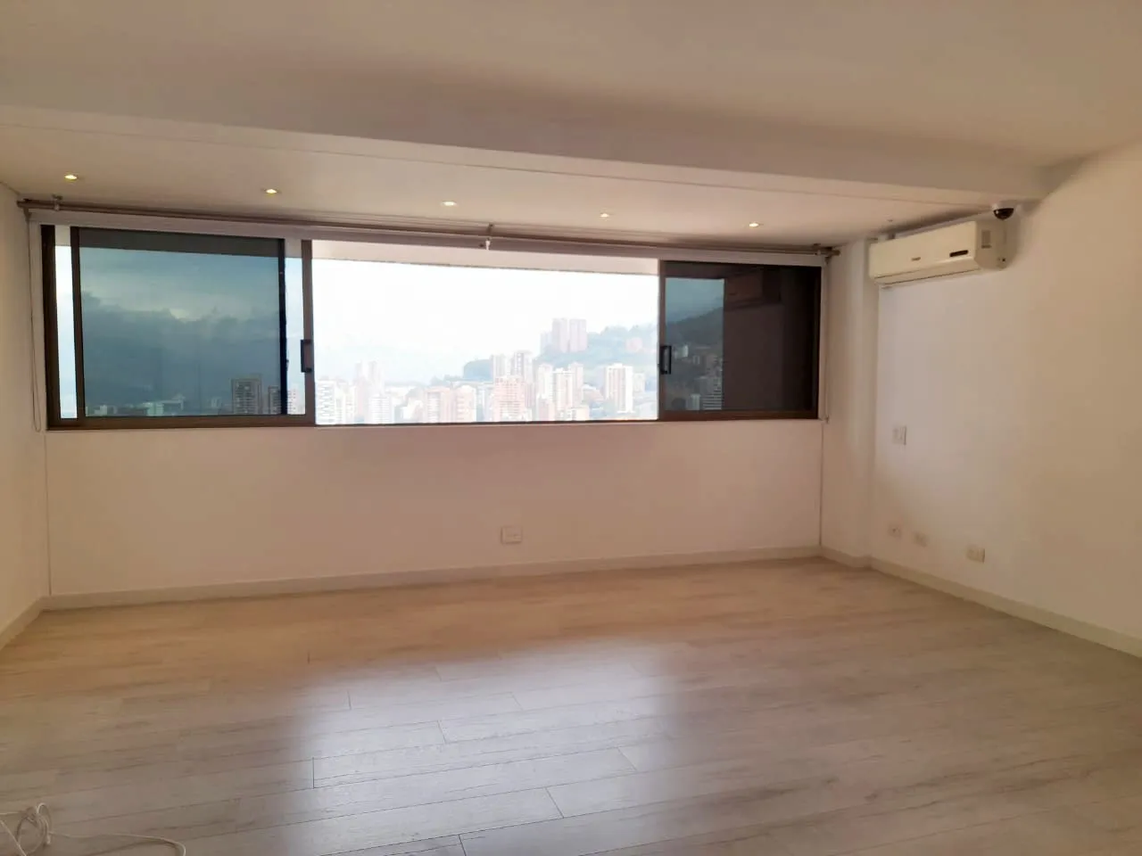 Apartamento en arriendo en El Poblado, Medellín · foto 9 de 20