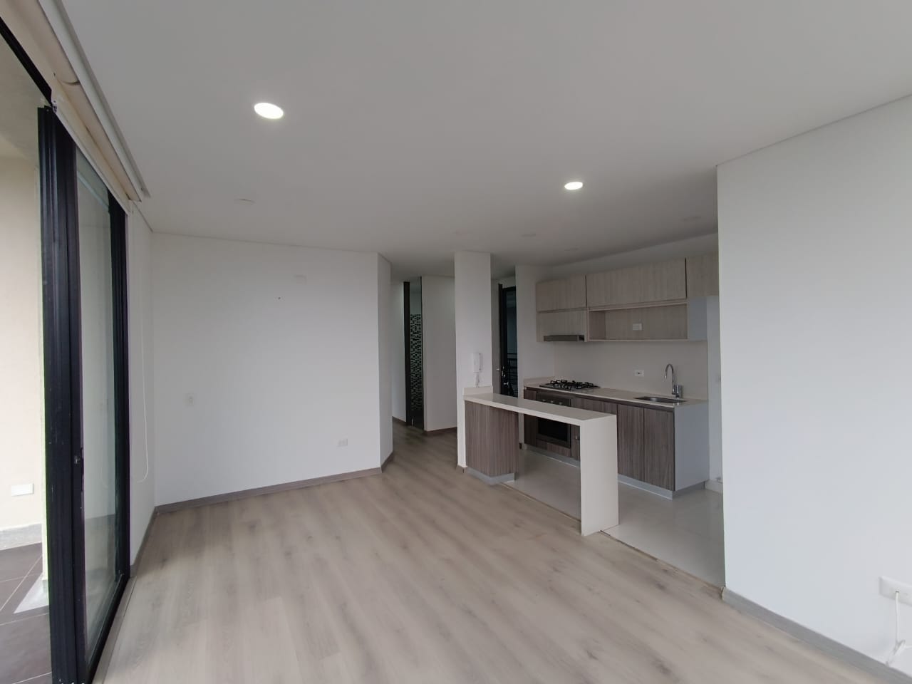 Apartamento de 3 alcobas en venta en Ub. Entre Rios Et. Ii, Ibagué, 100 m² · foto 4 de 24