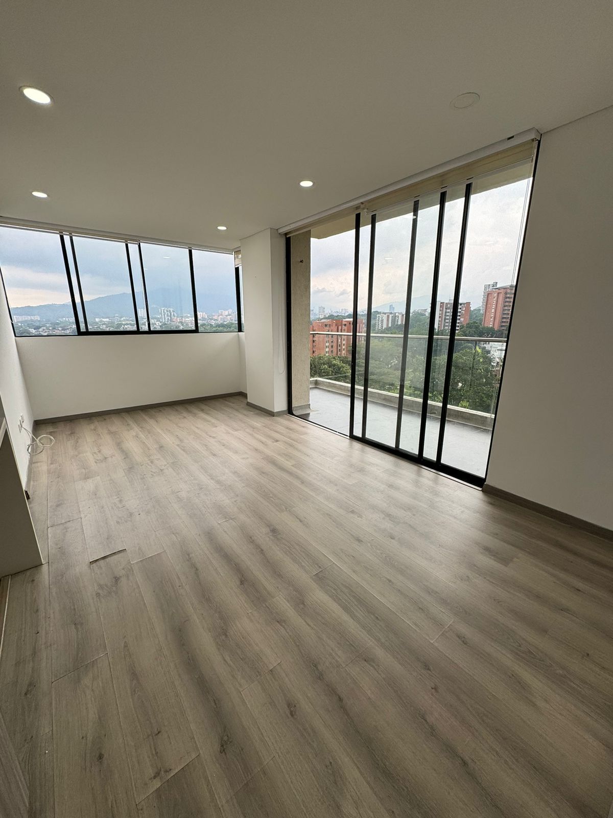 Apartamento de 3 alcobas en venta en Ub. Entre Rios Et. Ii, Ibagué, 100 m² · foto 6 de 24