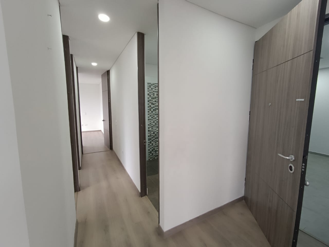 Apartamento de 3 alcobas en venta en Ub. Entre Rios Et. Ii, Ibagué, 100 m² · foto 9 de 24