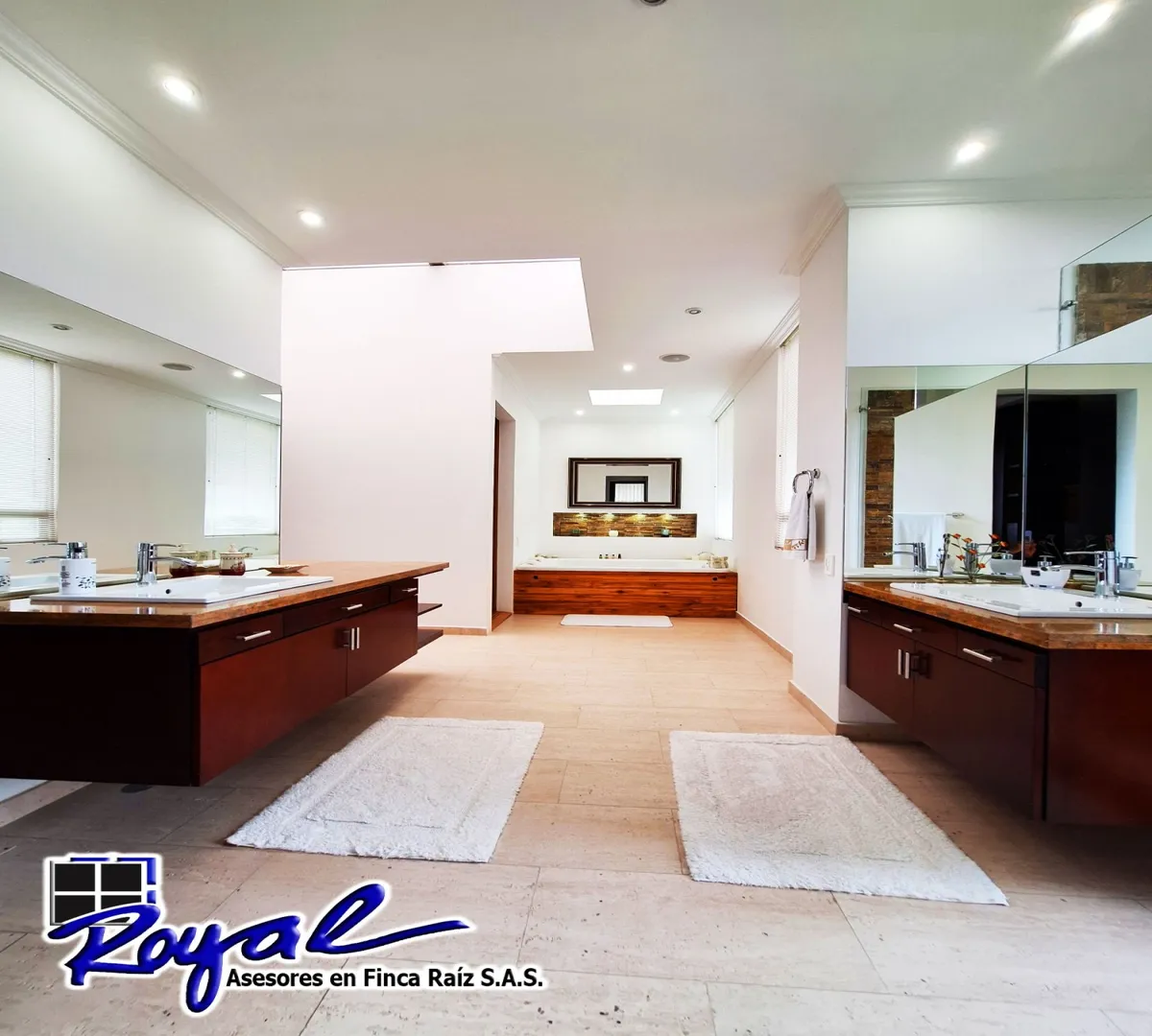 Casa de 5 alcobas en venta en Yerbabuena, Chía, 600 m² · foto 19 de 24