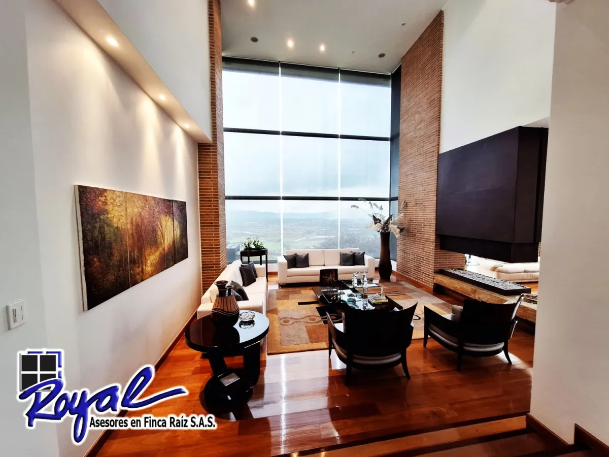 Casa de 5 alcobas en venta en Yerbabuena, Chía, 600 m² · foto 8 de 24
