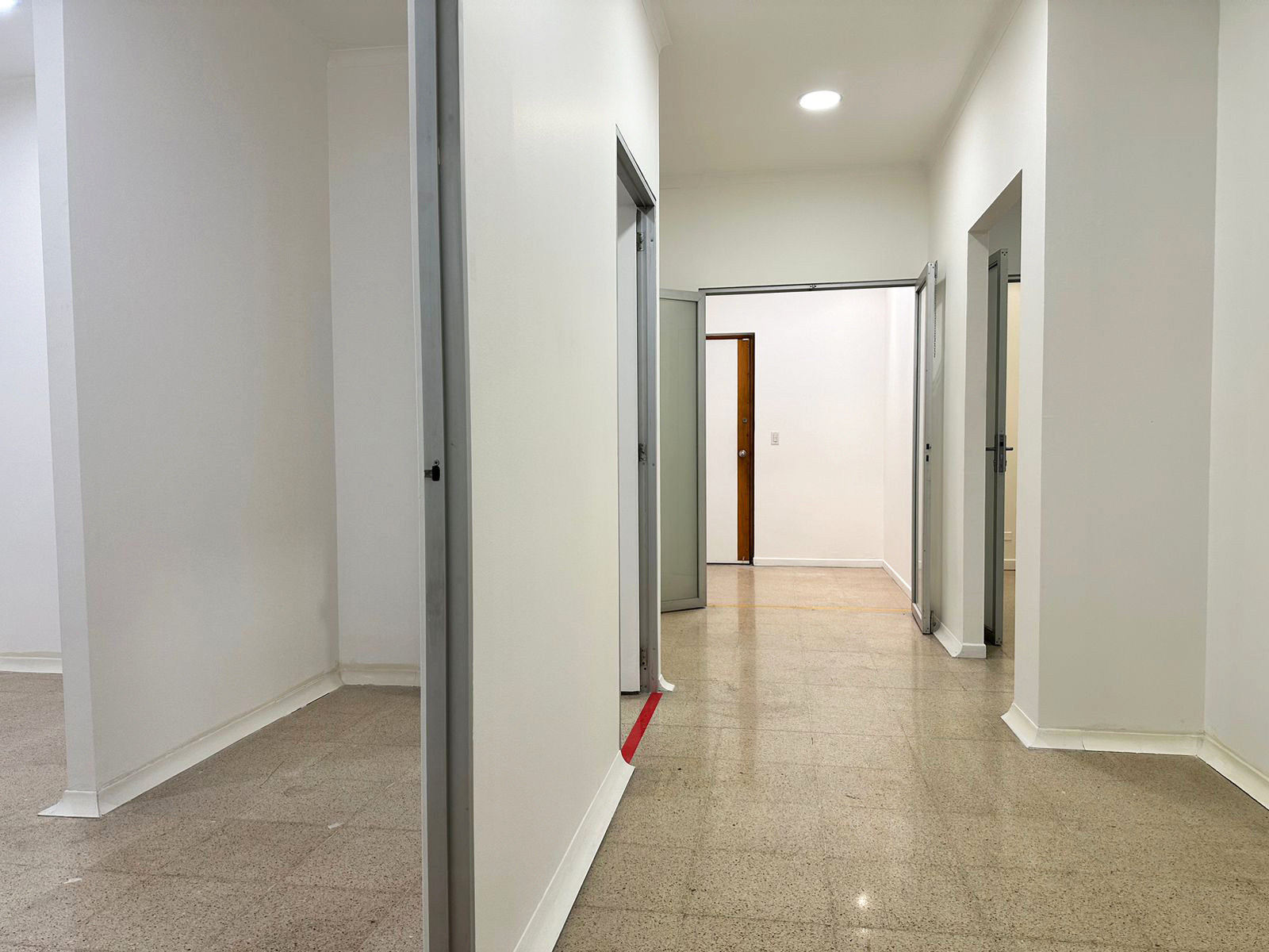 Oficina en venta en Milla De Oro, Medellín, 81 m² · foto 6 de 9