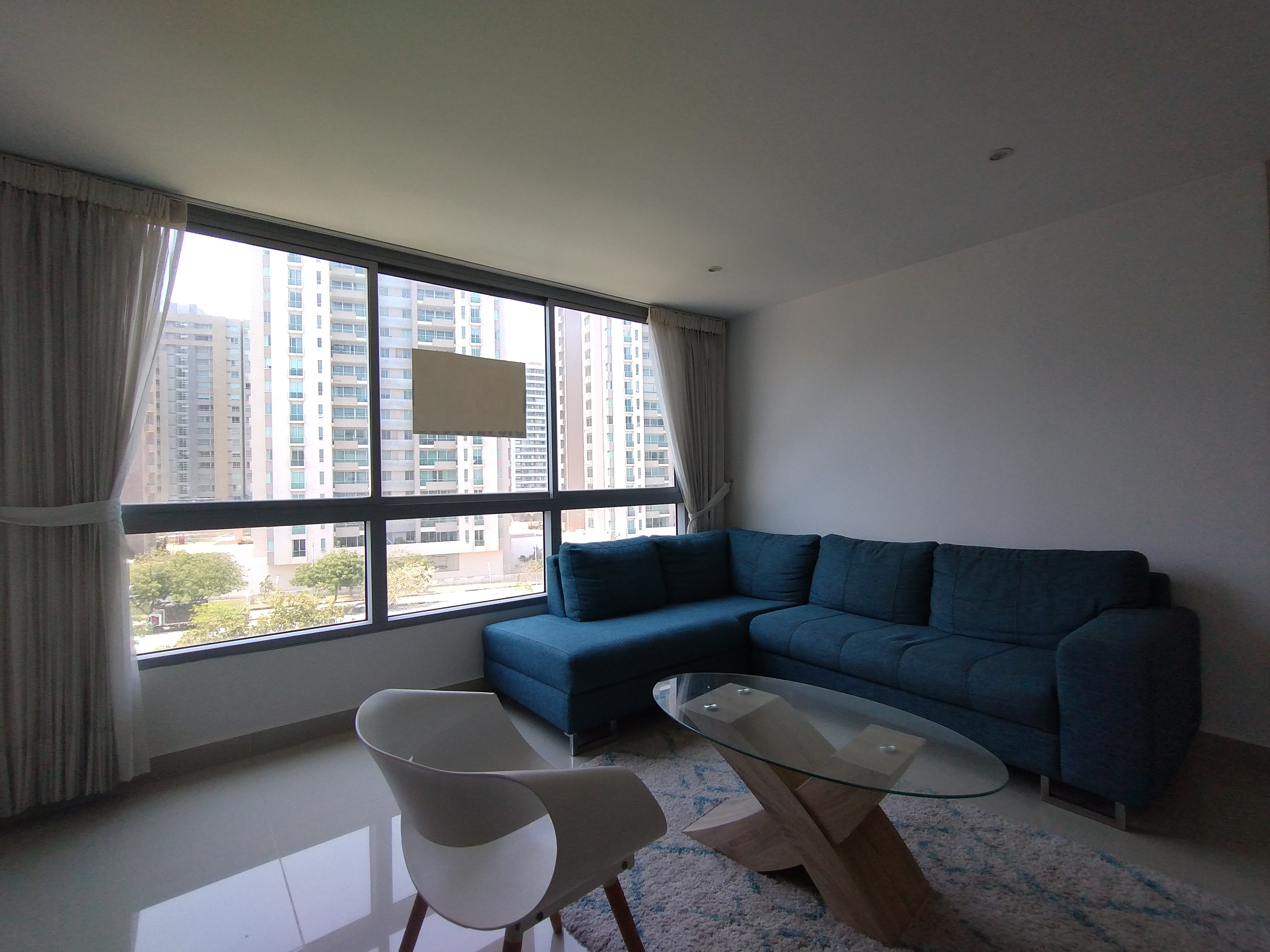 Apartamento de 2 alcobas en arriendo en Ub. Altos De Parque, Barranquilla, 87 m² · foto 3 de 16
