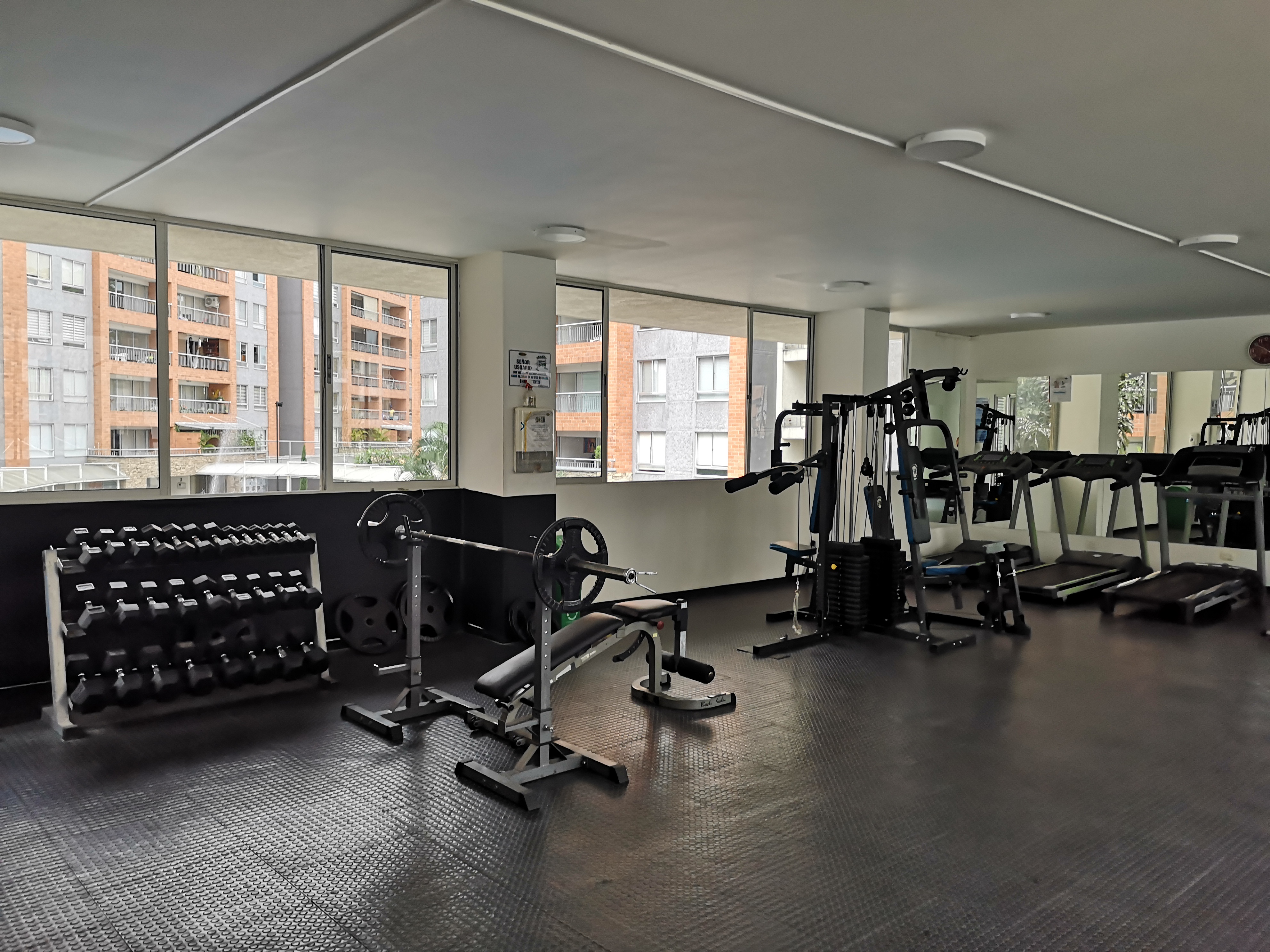 Apartamento de 3 alcobas en venta en Ciudad Jardin, Cali, 91 m² · foto 12 de 12