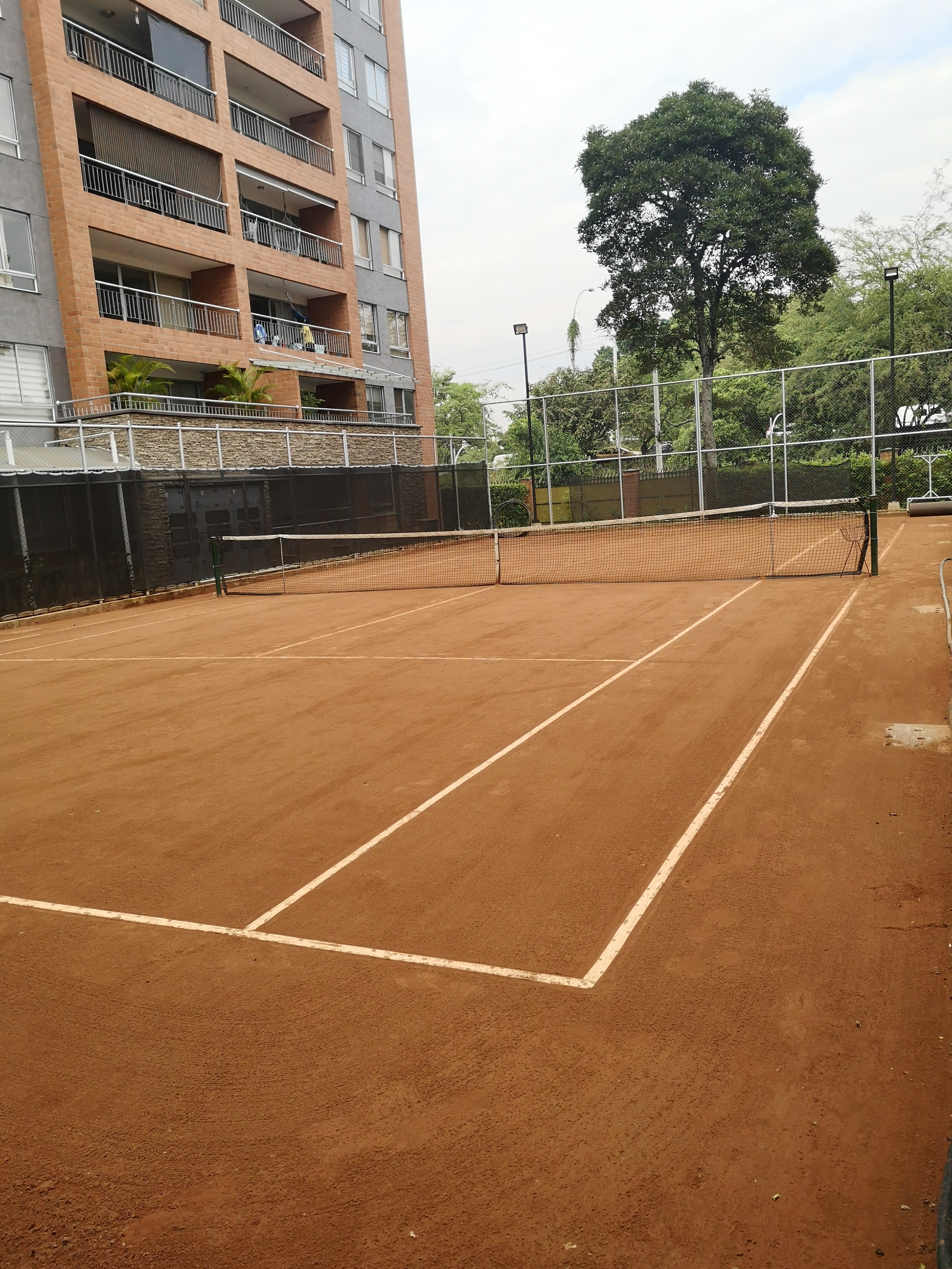 Apartamento de 3 alcobas en venta en Ciudad Jardin, Cali, 91 m² · foto 3 de 12