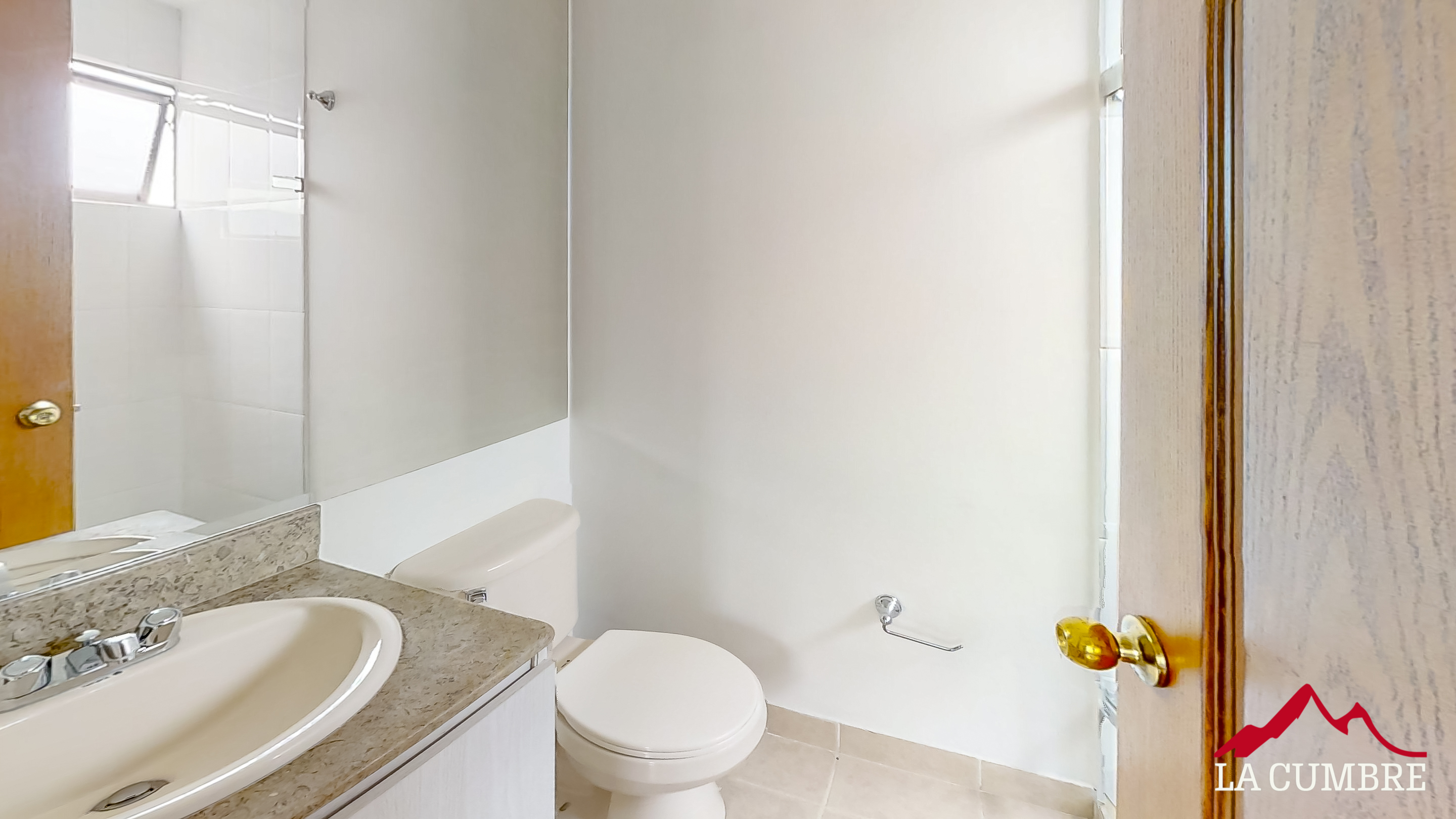 Apartamento en arriendo en Lalinde, Medellín · foto 7 de 11
