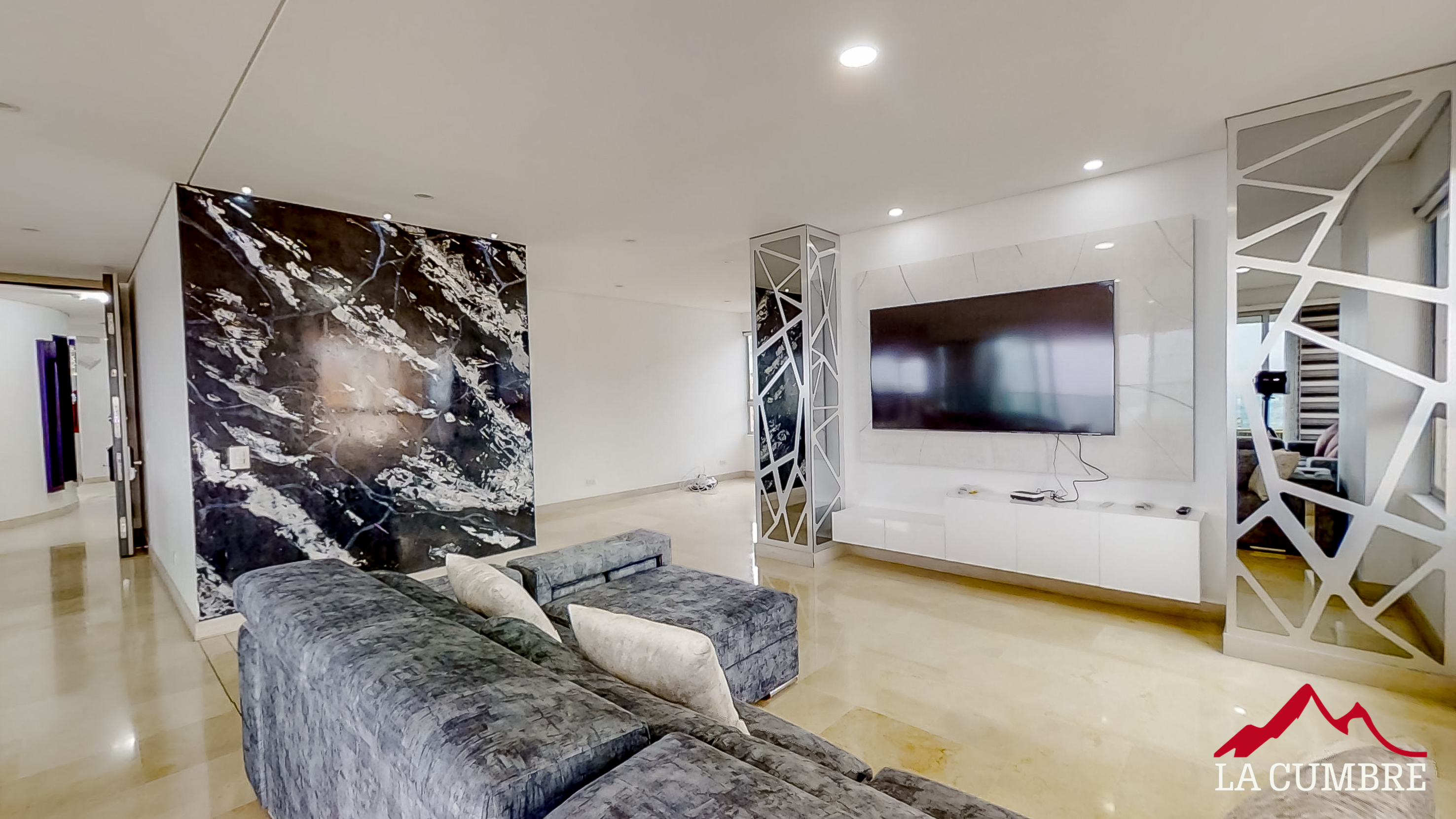 Apartamento en arriendo en Castropol, Medellín · foto 7 de 12