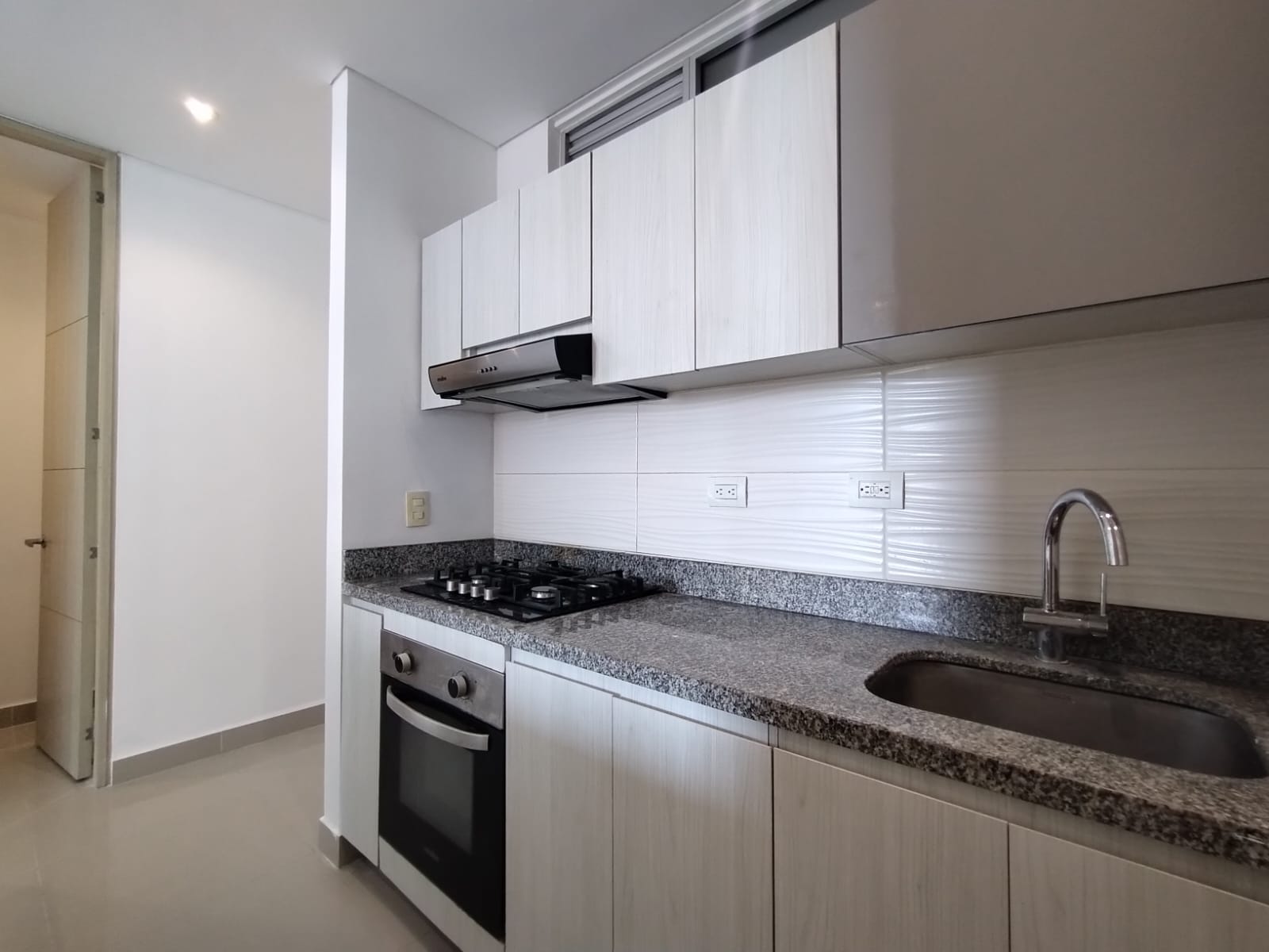 Apartamento de 3 alcobas en venta en El Country, Puerto Colombia, 121 m² · foto 15 de 19