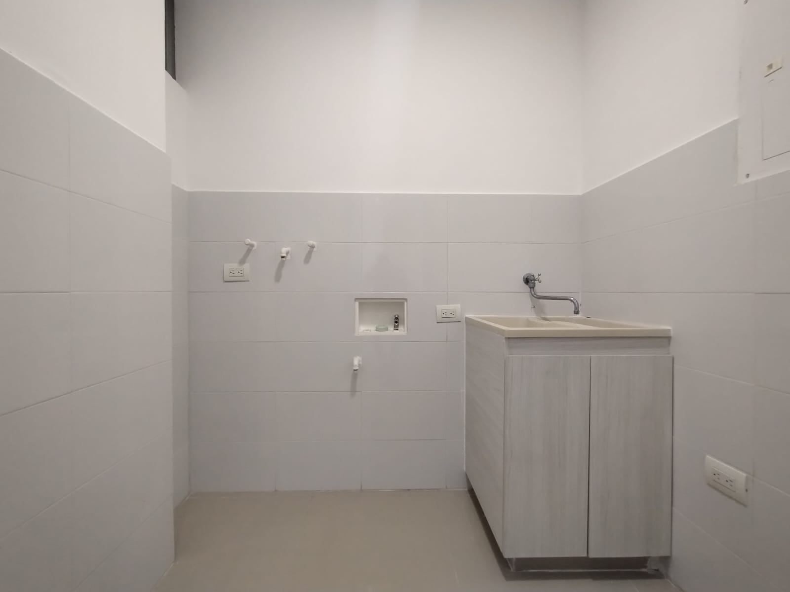 Apartamento de 3 alcobas en venta en El Country, Puerto Colombia, 121 m² · foto 18 de 19