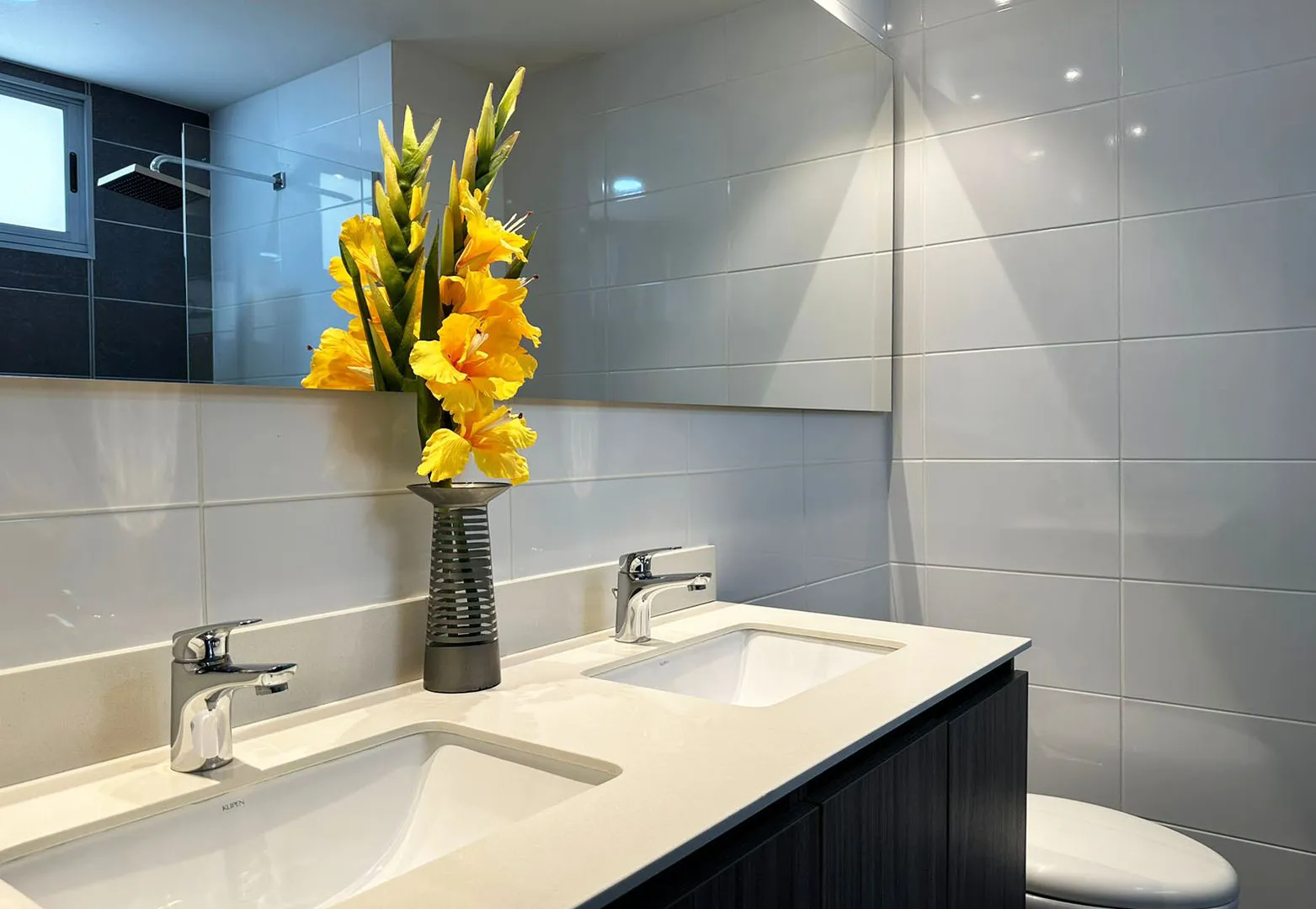 Apartamento de 3 alcobas en arriendo en El Poblado, Medellín, 121 m² · foto 14 de 18