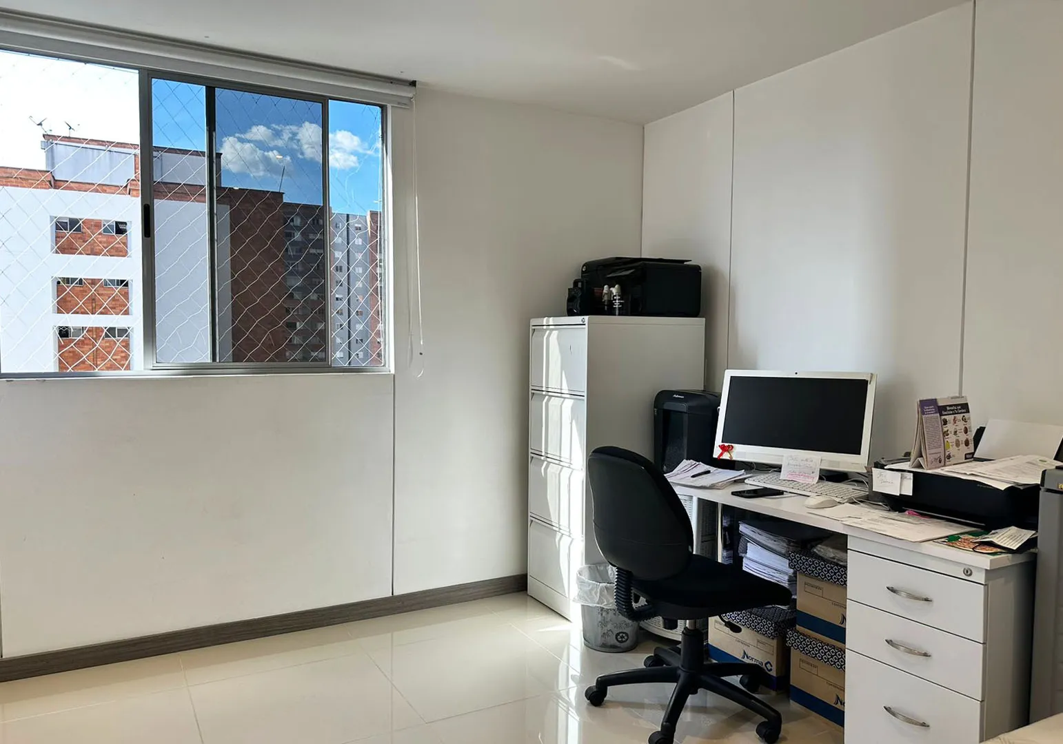 Apartamento de 3 alcobas en arriendo en El Poblado, Medellín, 121 m² · foto 10 de 18