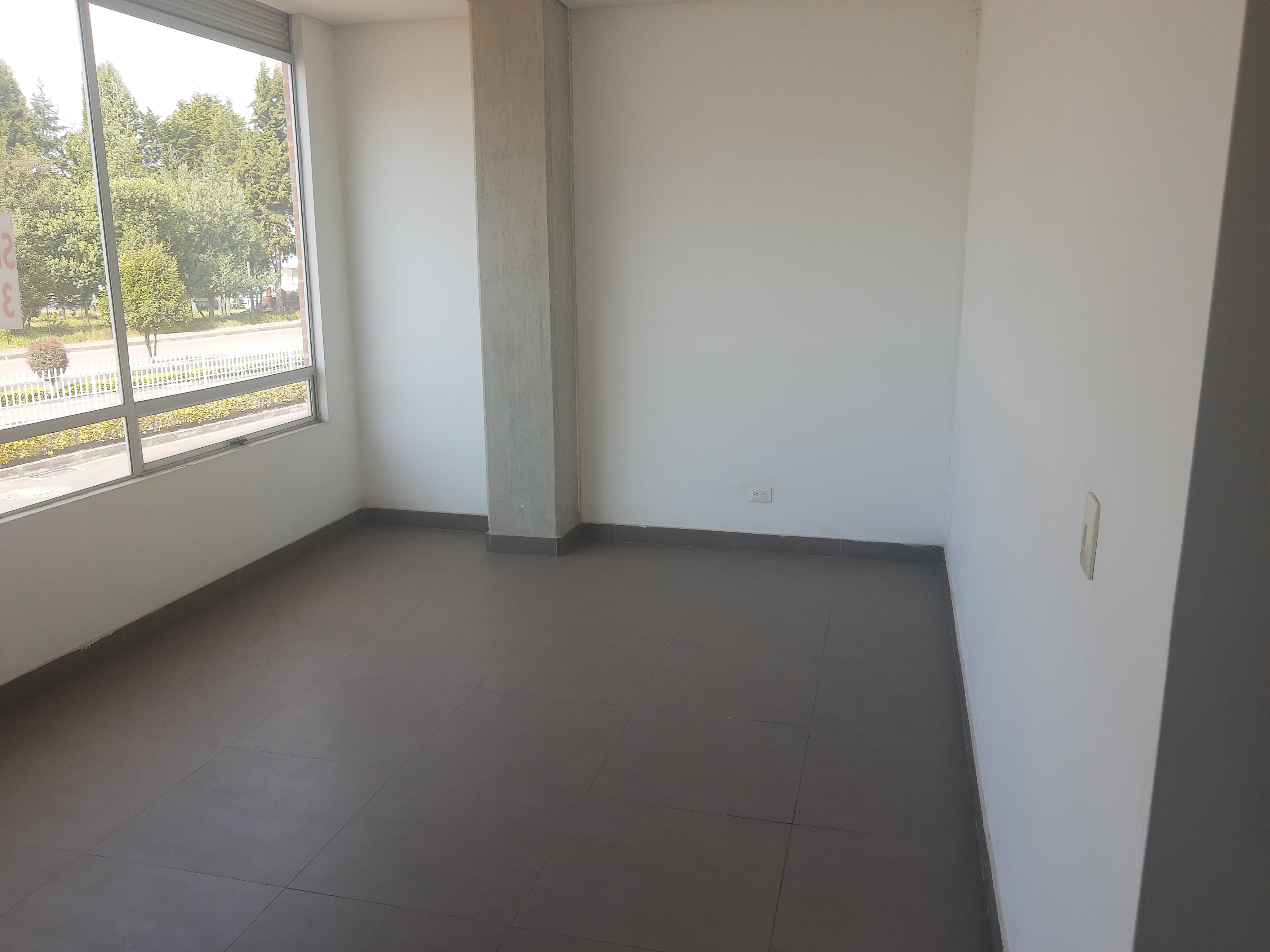Bodega en arriendo en Canavita, Tocancipá, 2552 m² · foto 20 de 24