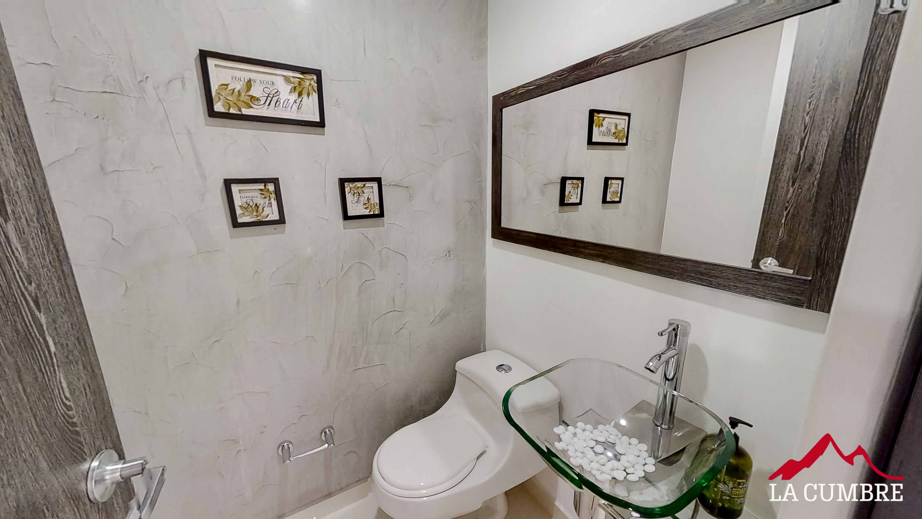 Apartamento de 3 alcobas en arriendo en El Tesoro, Medellín, 160 m² · foto 6 de 10