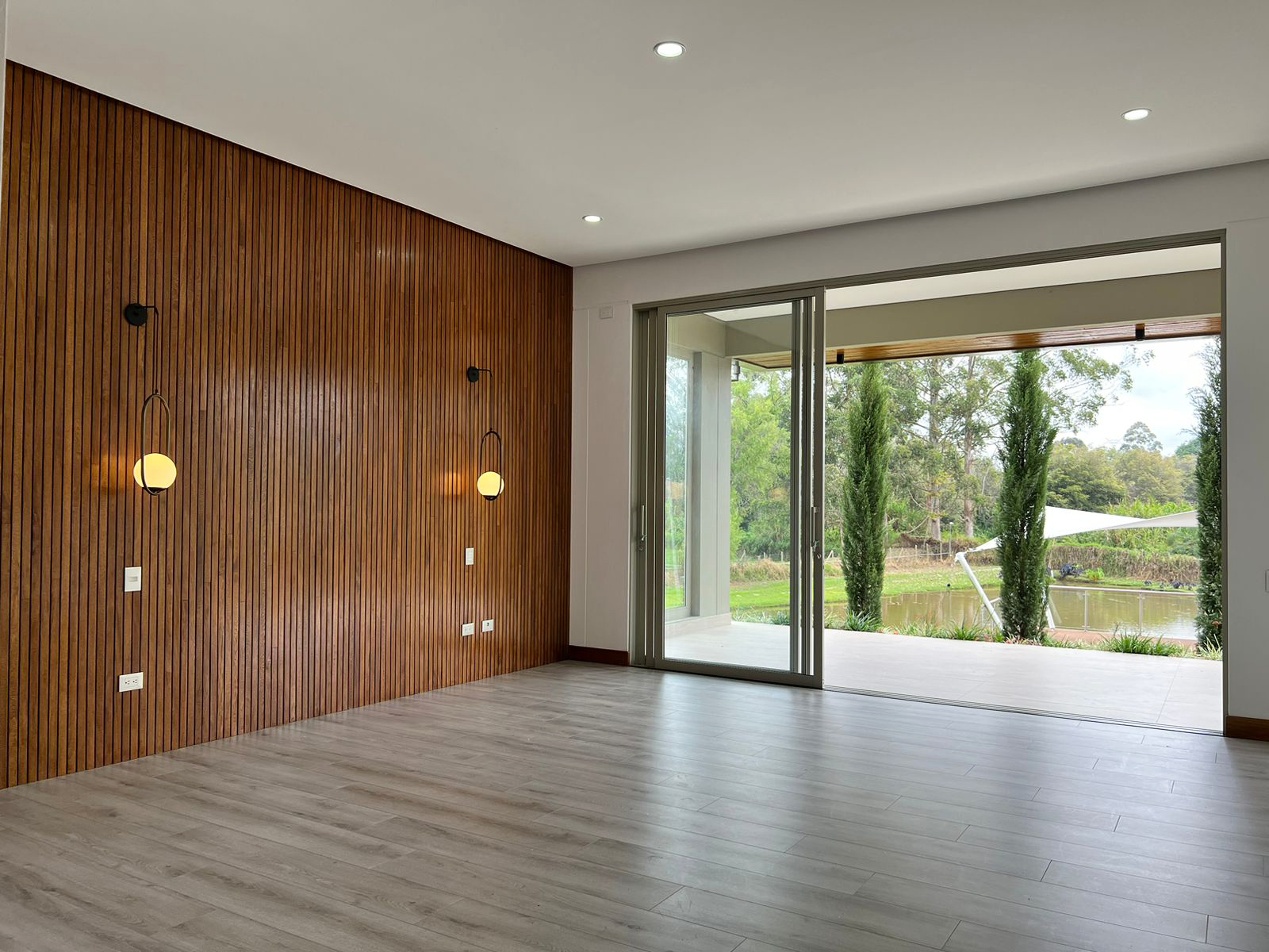 Casa de 4 alcobas en venta en Llano Grande, Rionegro, 675 m² · foto 3 de 20