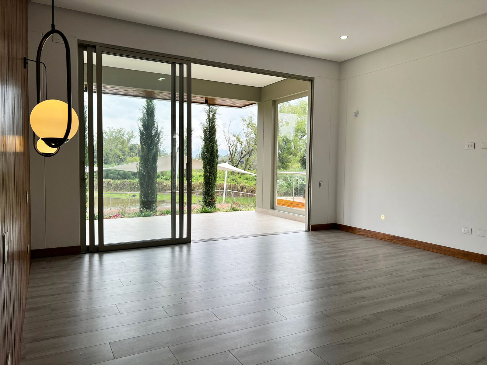 Casa de 4 alcobas en venta en Llano Grande, Rionegro, 675 m² · foto 4 de 20