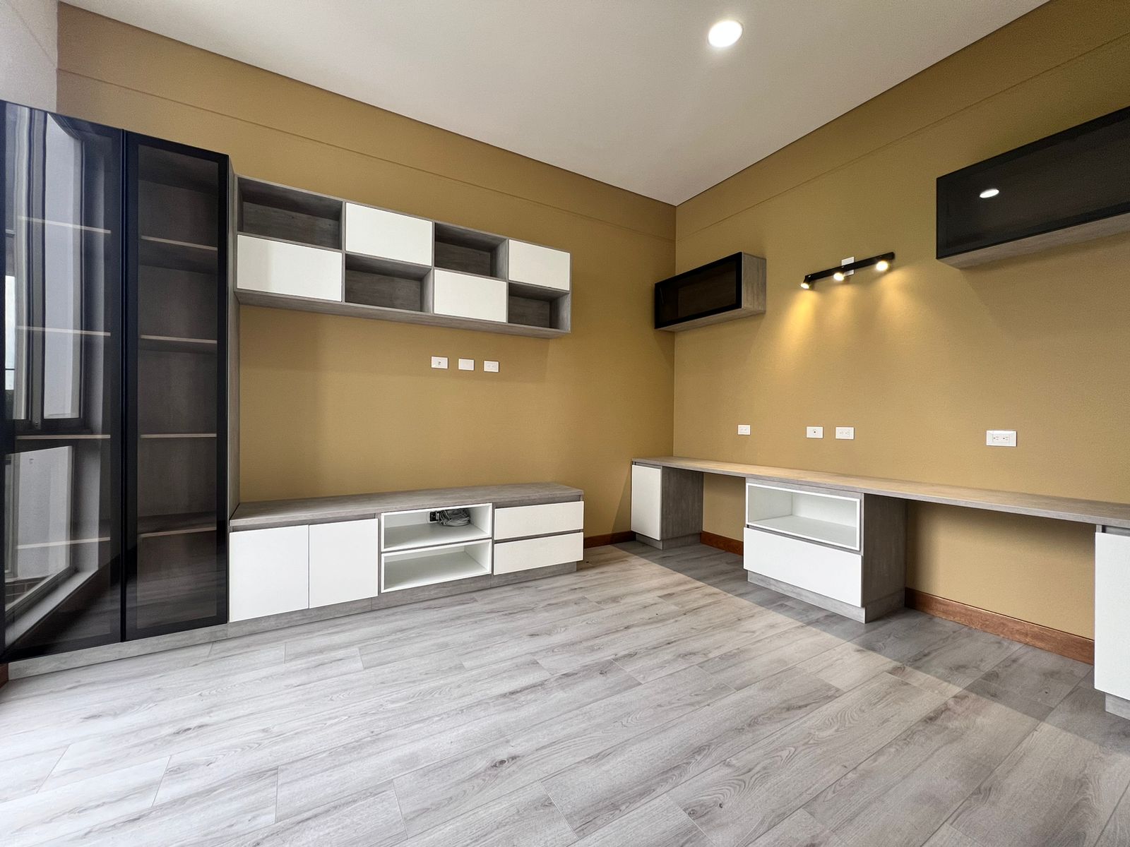 Casa de 4 alcobas en venta en Llano Grande, Rionegro, 675 m² · foto 8 de 20