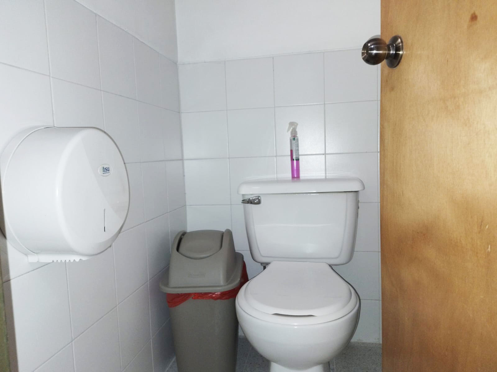Oficina en arriendo en El Poblado, Medellín, 700 m² · foto 13 de 15