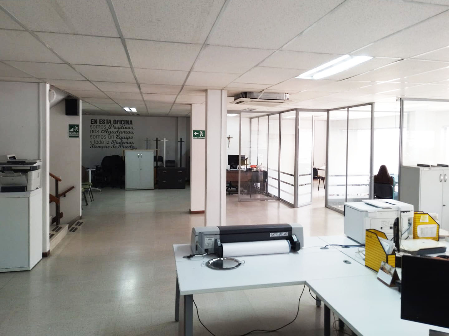 Oficina en arriendo en El Poblado, Medellín, 700 m² · foto 2 de 15