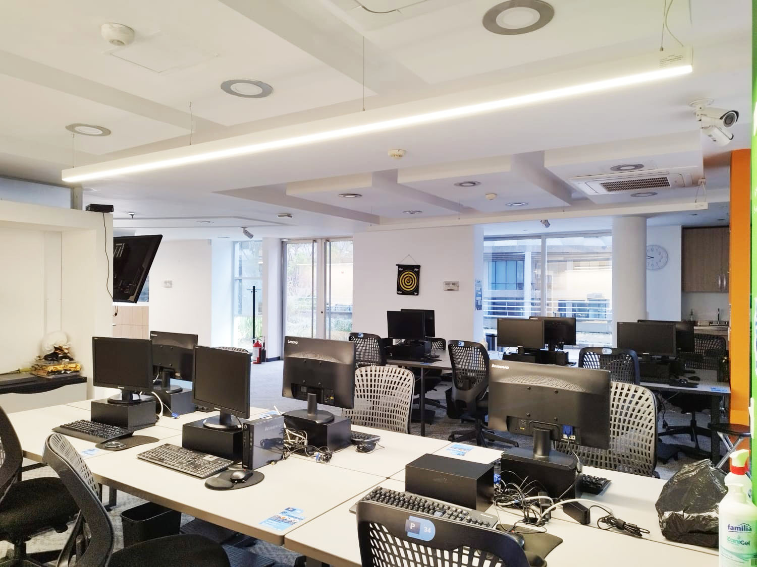 Oficina en arriendo en Los Balsos No.2, Medellín, 248 m² · foto 6 de 20