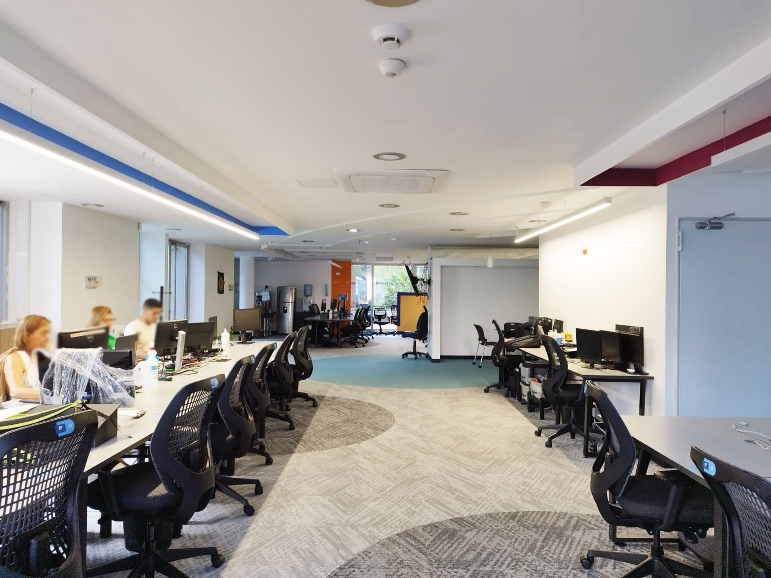 Oficina en arriendo en Los Balsos No.2, Medellín, 248 m² · foto 7 de 20