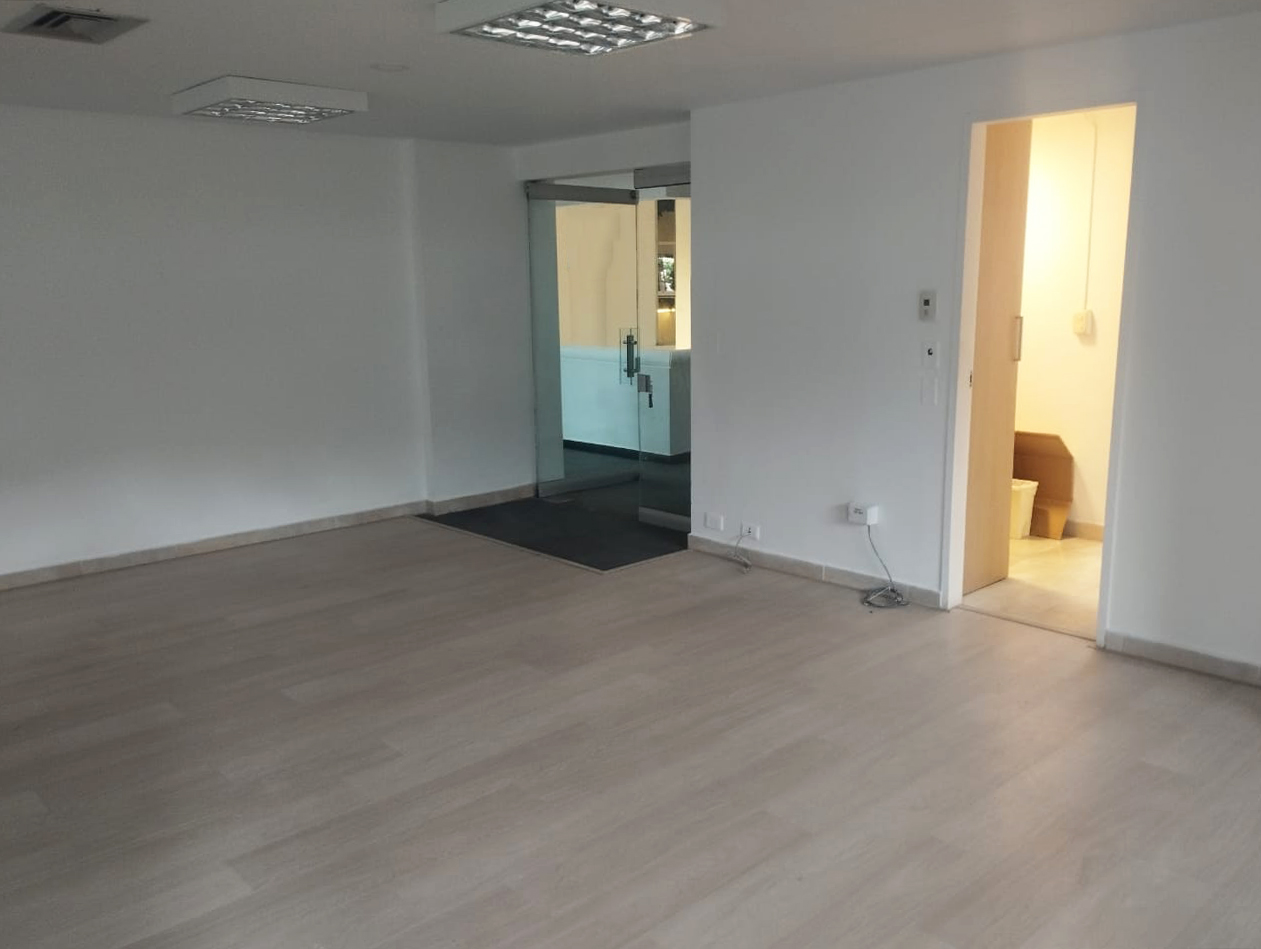 Oficina en arriendo en Santa Maria De Los Angeles, Medellín, 90 m² · foto 9 de 18