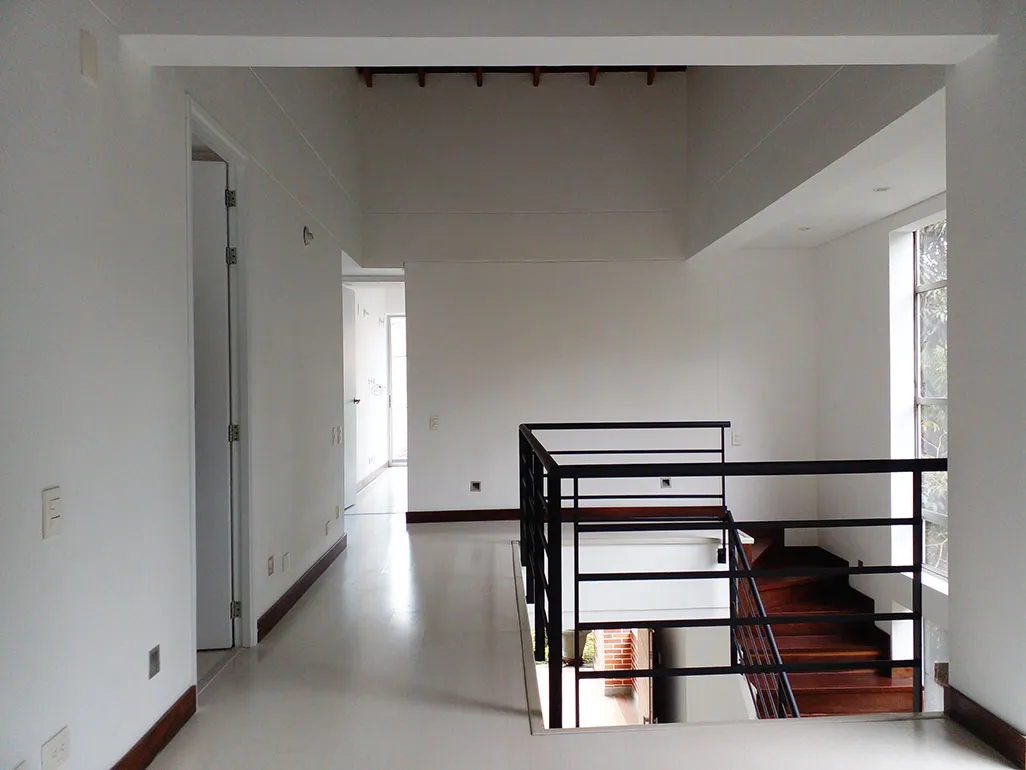 Casa de 3 alcobas en venta en Loma Benedictinos, Envigado, 253 m² · foto 8 de 19