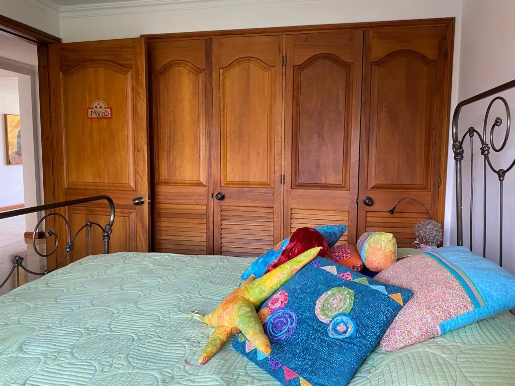 Apartamento de 3 alcobas en venta en Castropol, Medellín, 167 m² · foto 17 de 20