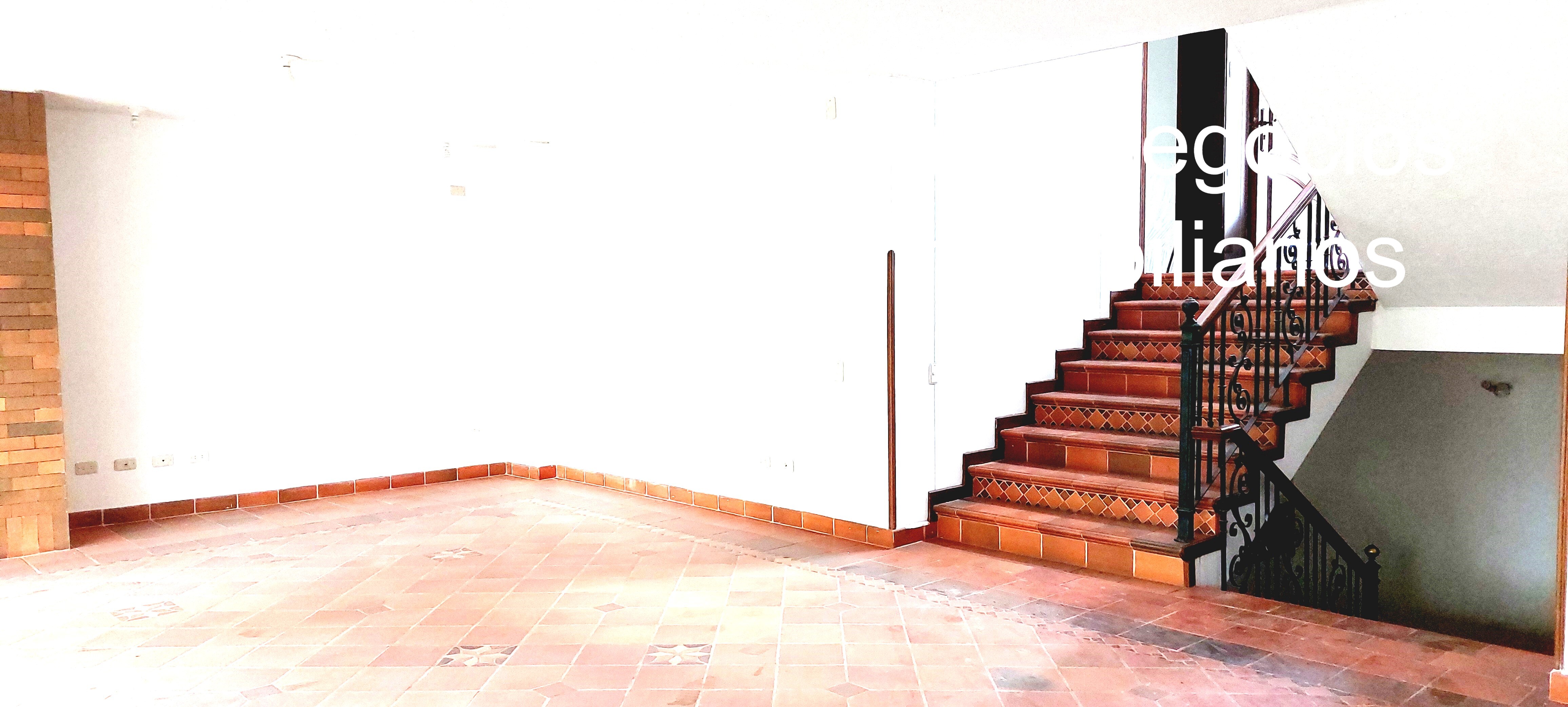 Casa de 6 alcobas en venta en Ruitoque Condominio, Piedecuesta, 450 m² · foto 15 de 24