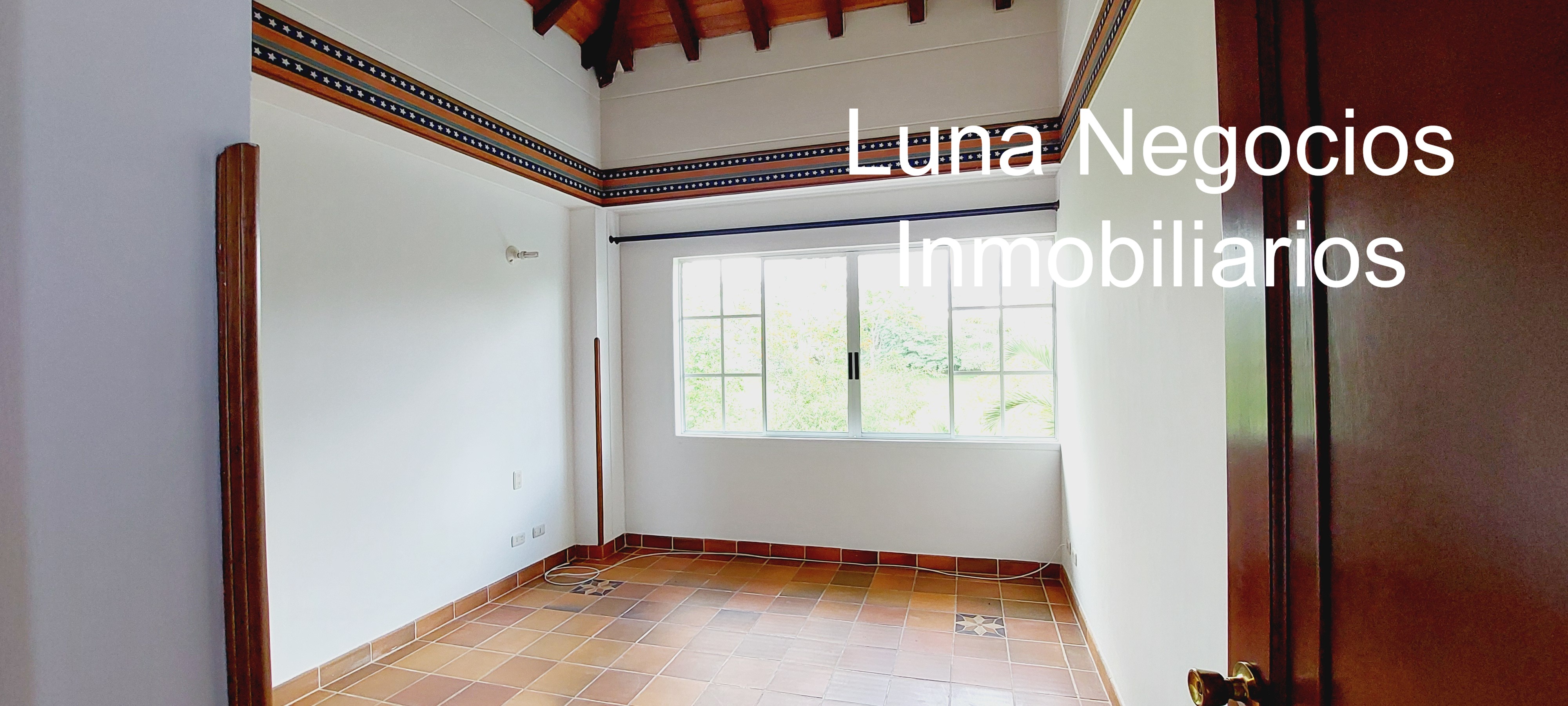 Casa de 6 alcobas en venta en Ruitoque Condominio, Piedecuesta, 450 m² · foto 8 de 24