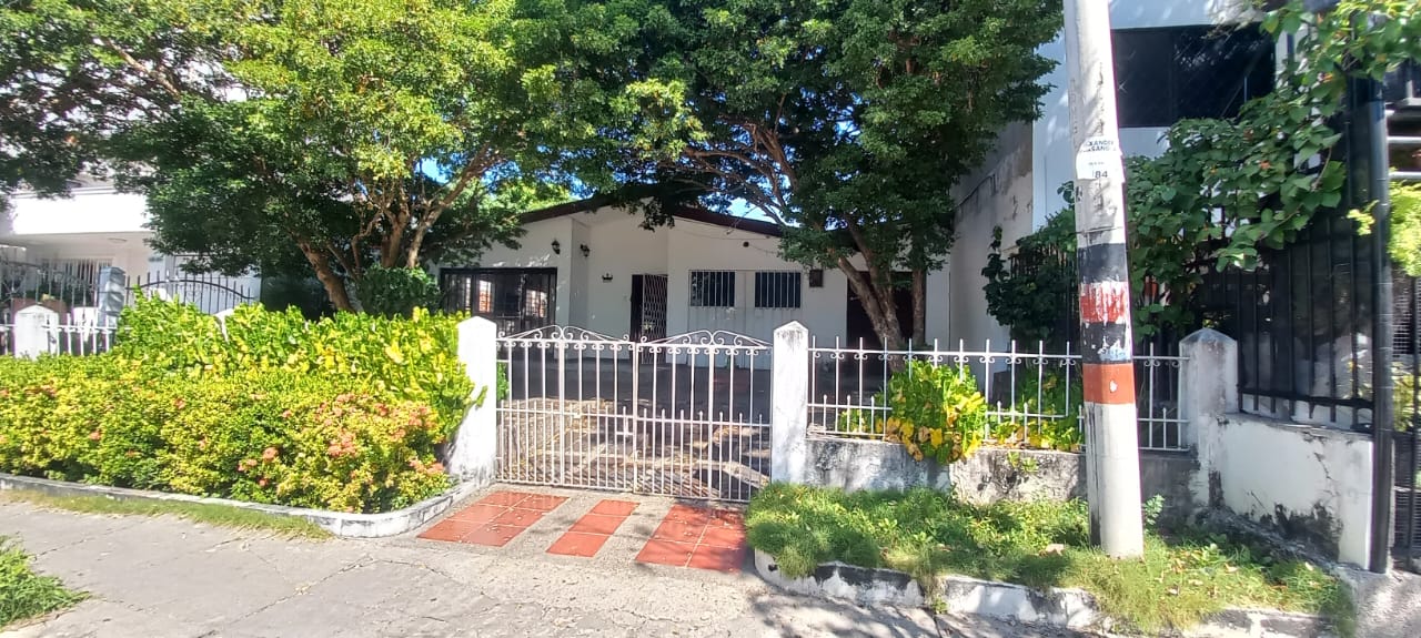 Casa Lote en venta en El bosque, Cartagena
