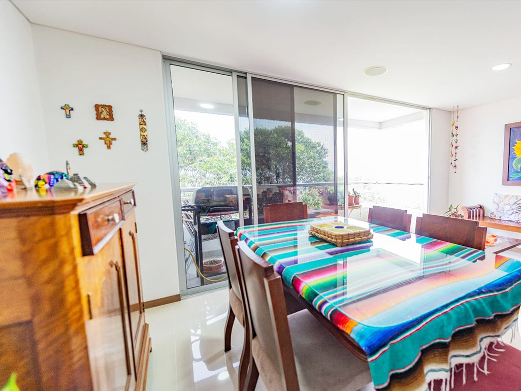 Apartamento en venta en La Inmaculada, Envigado · foto 2 de 11