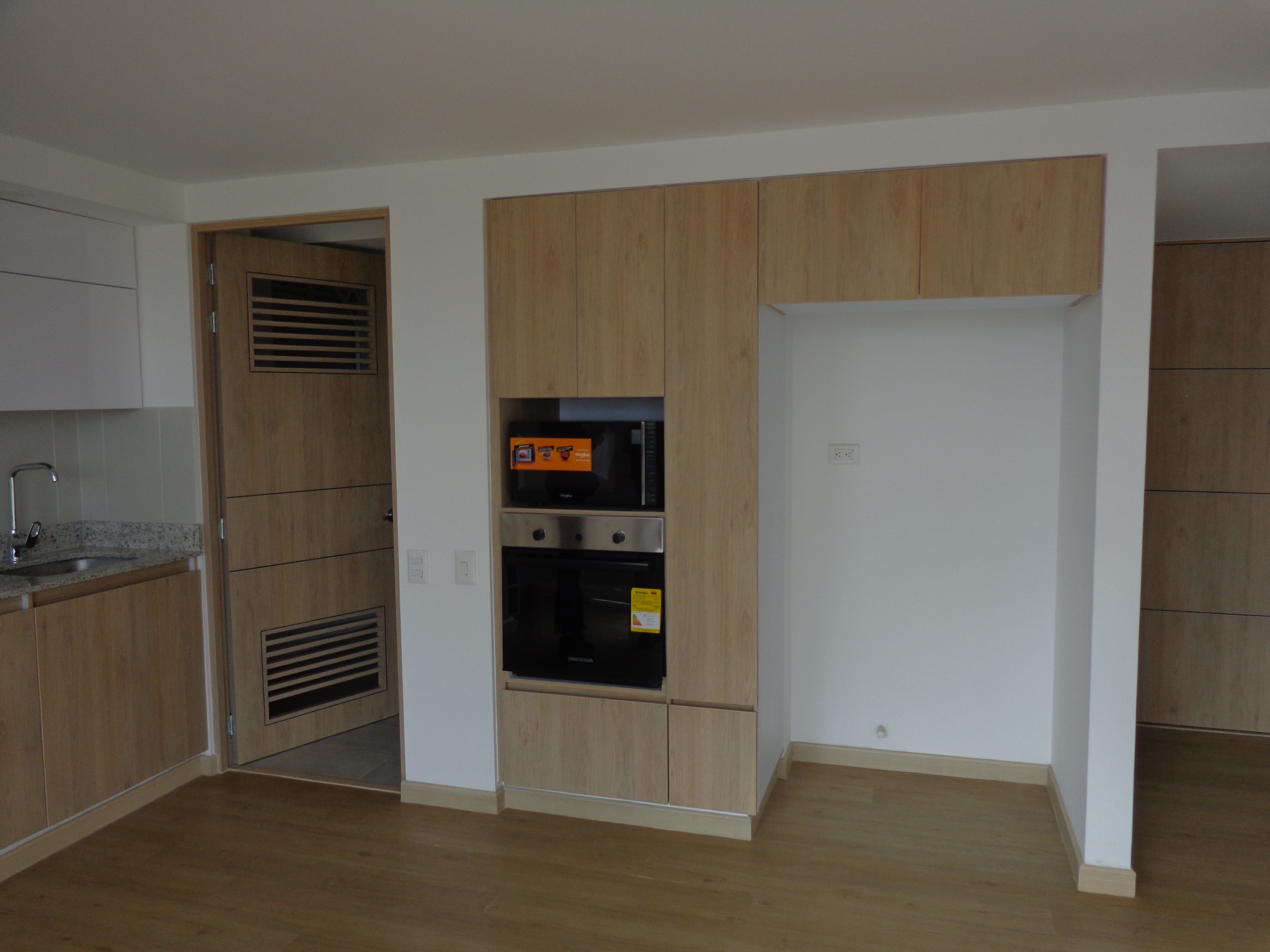 Apartamento en venta en La Felicidad, Bogotá · foto 3 de 21
