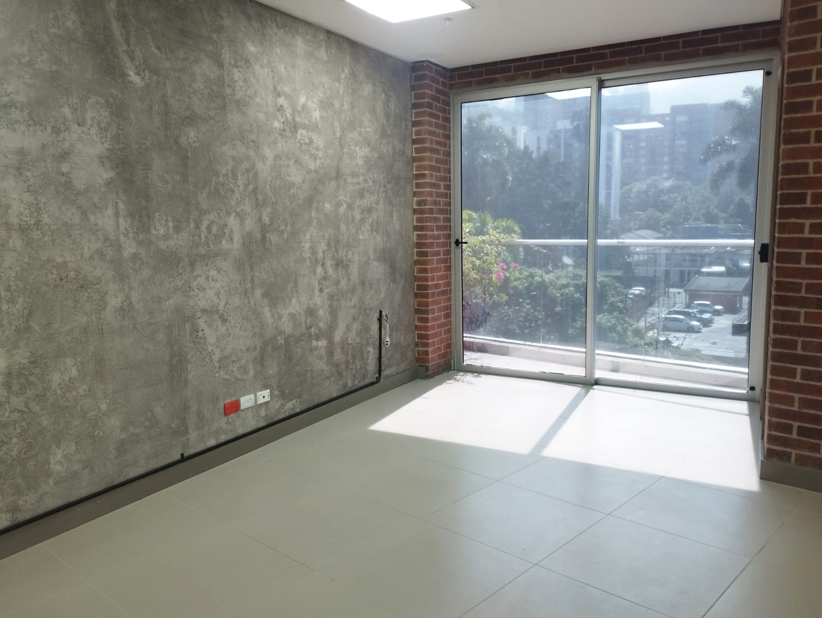 Oficina en arriendo en Castropol, Medellín, 139 m² · foto 14 de 20