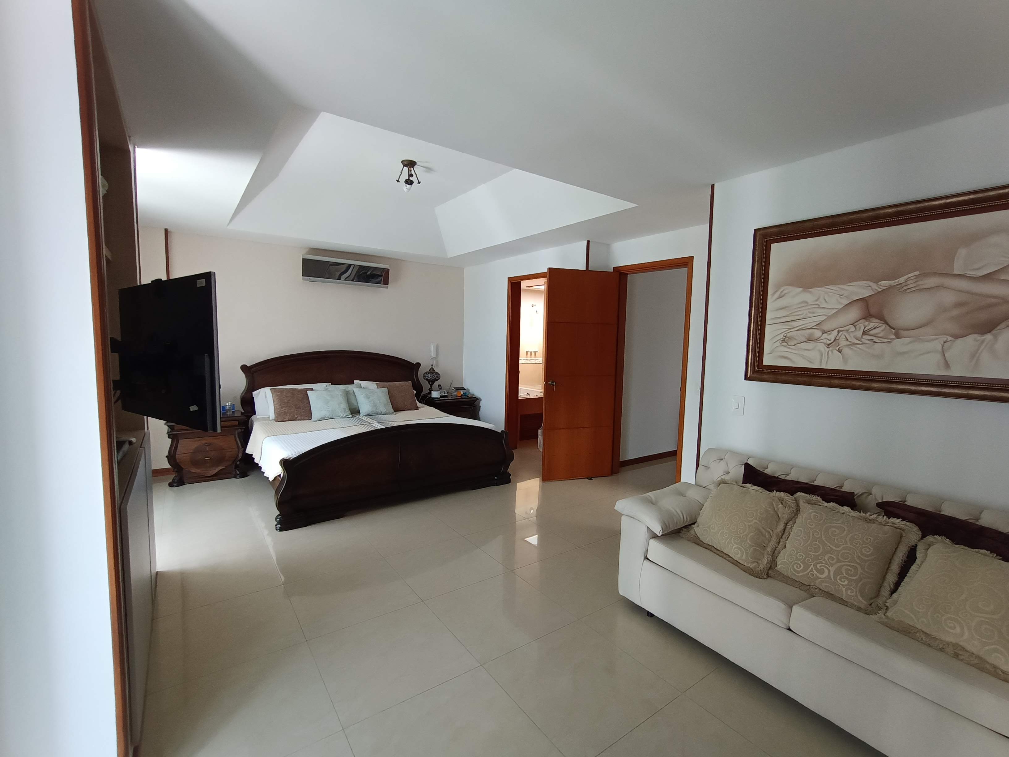 Casa de 4 alcobas en venta en Santa Teresita, Cali, 300 m² · foto 10 de 24