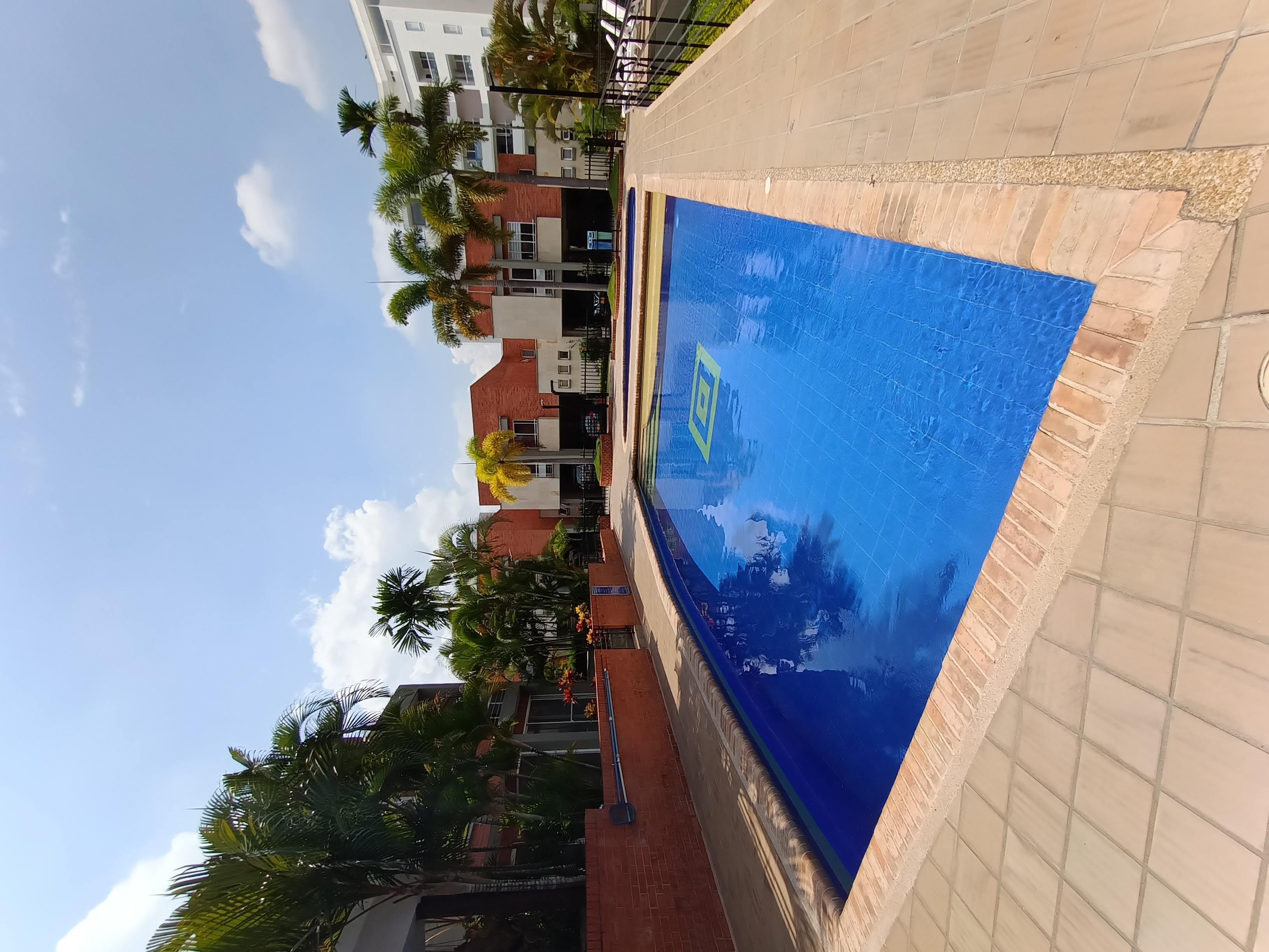 Casa de 4 alcobas en venta en Santa Teresita, Cali, 300 m² · foto 3 de 24