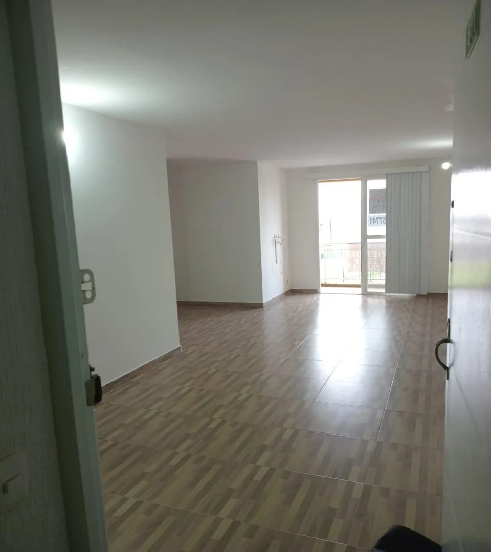 Apartamento de 3 alcobas en venta en La Pradera, Jamundí, 60 m² · foto 3 de 24