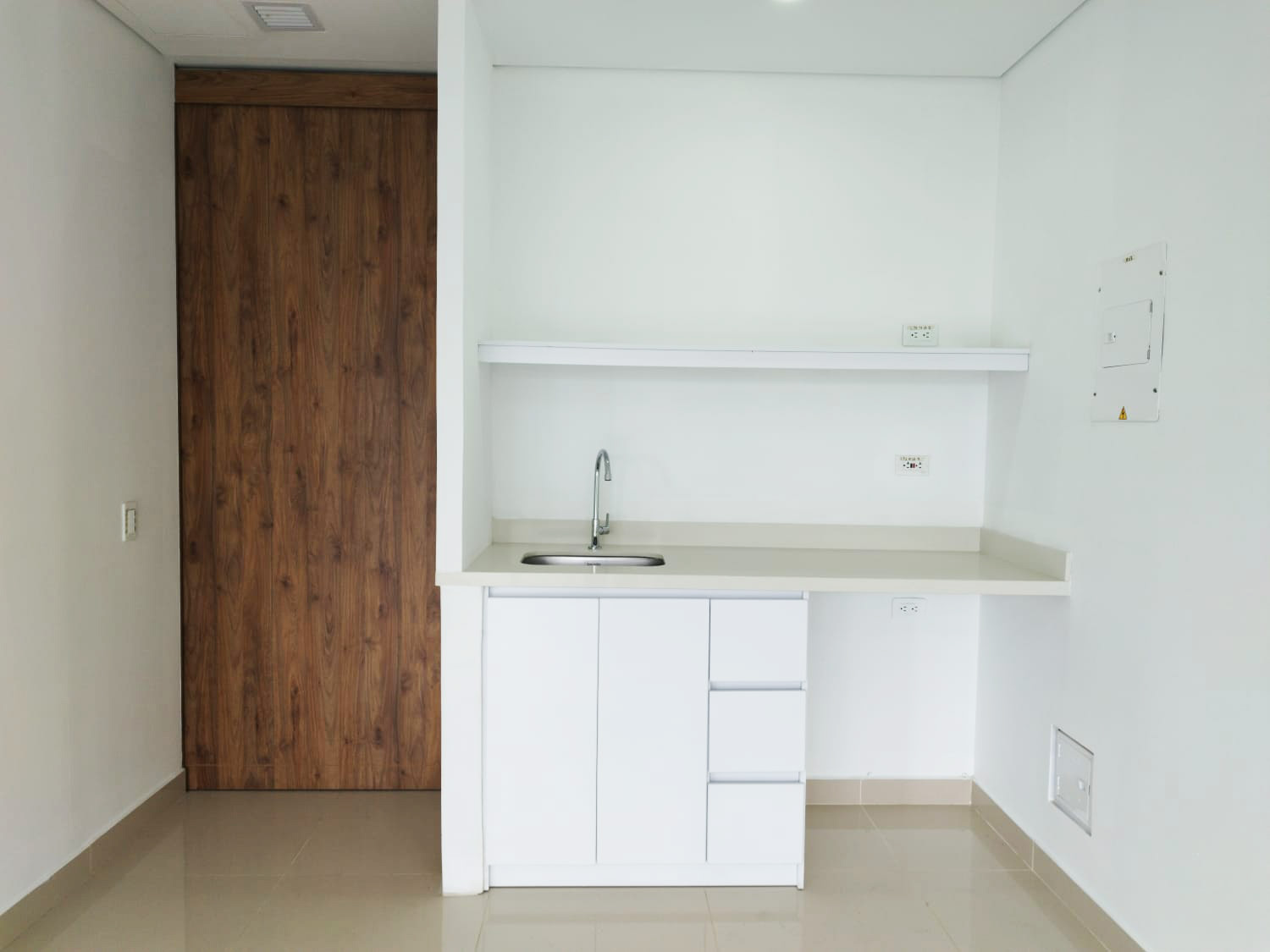 Oficina en venta en Patio Bonito, Medellín, 63 m² · foto 9 de 10