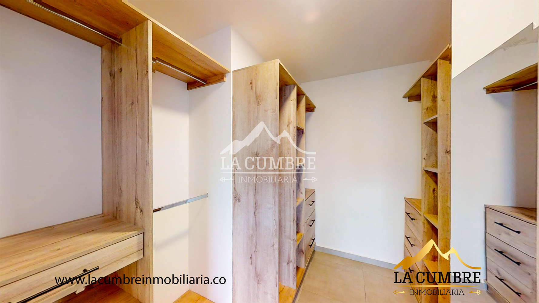 Apartamento de 2 alcobas en arriendo en El Tesoro, Medellín, 143 m² · foto 13 de 14