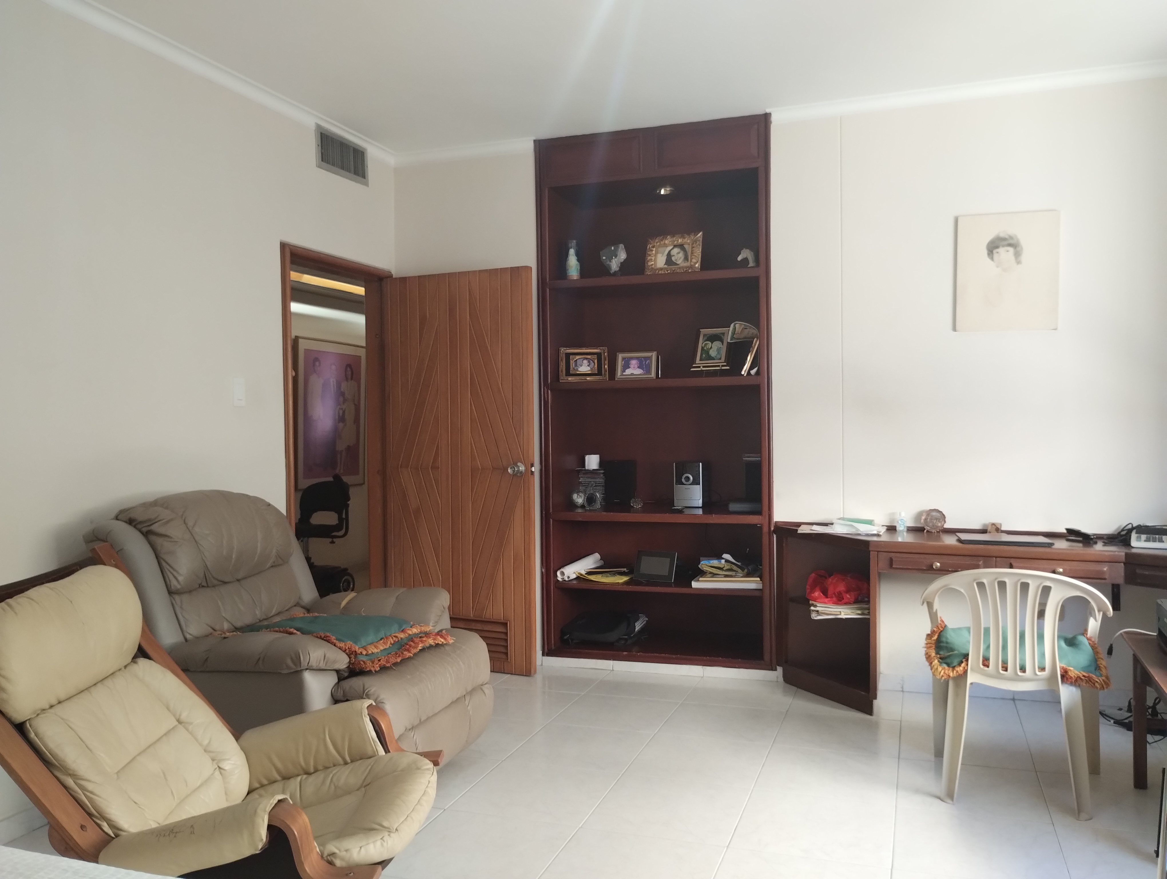 Apartamento de 4 alcobas en venta en Altos Del Prado, Barranquilla, 343 m² · foto 5 de 14