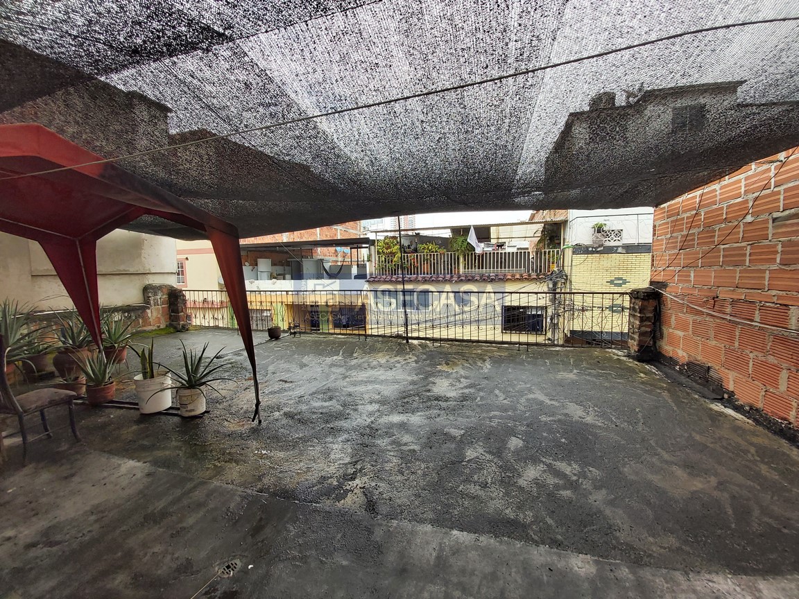 Casa de 6 alcobas en venta en La Concordia, Bucaramanga, 280 m² · foto 23 de 23