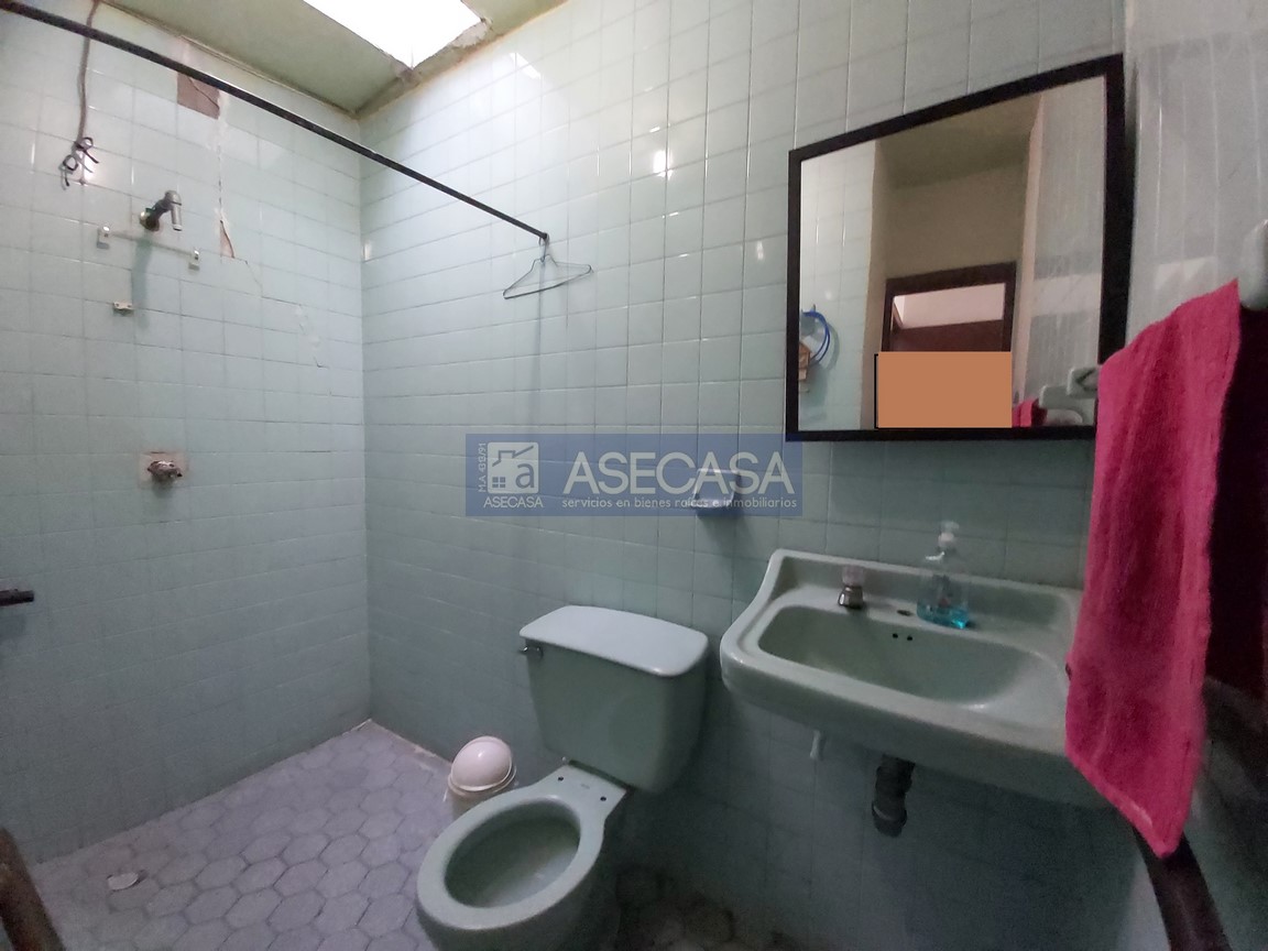 Casa de 6 alcobas en venta en La Concordia, Bucaramanga, 280 m² · foto 11 de 23