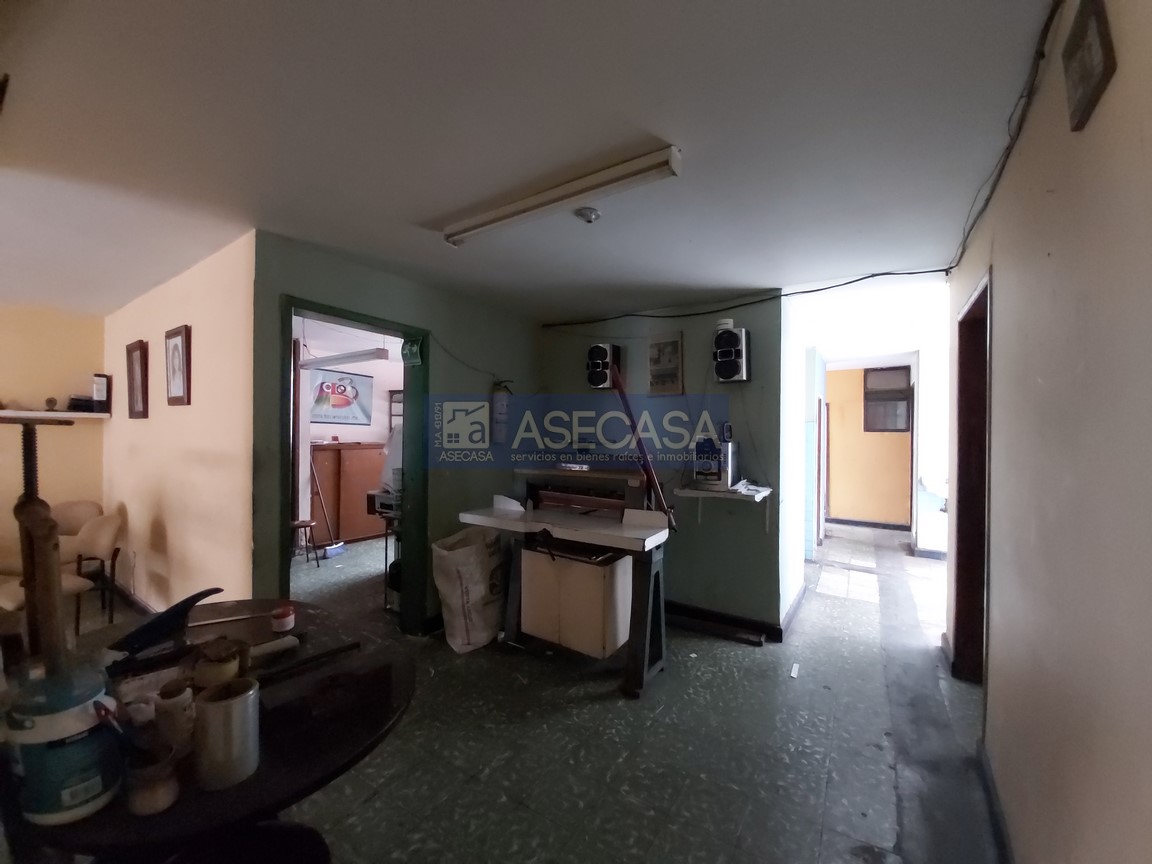 Casa de 6 alcobas en venta en La Concordia, Bucaramanga, 280 m² · foto 18 de 23