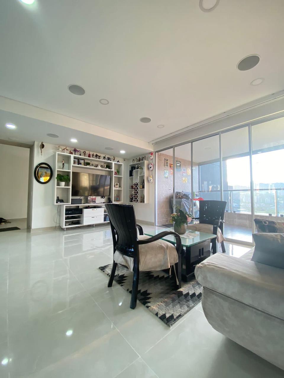Apartamento en venta en Santa Maria De Los Angeles, Medellín · foto 4 de 16