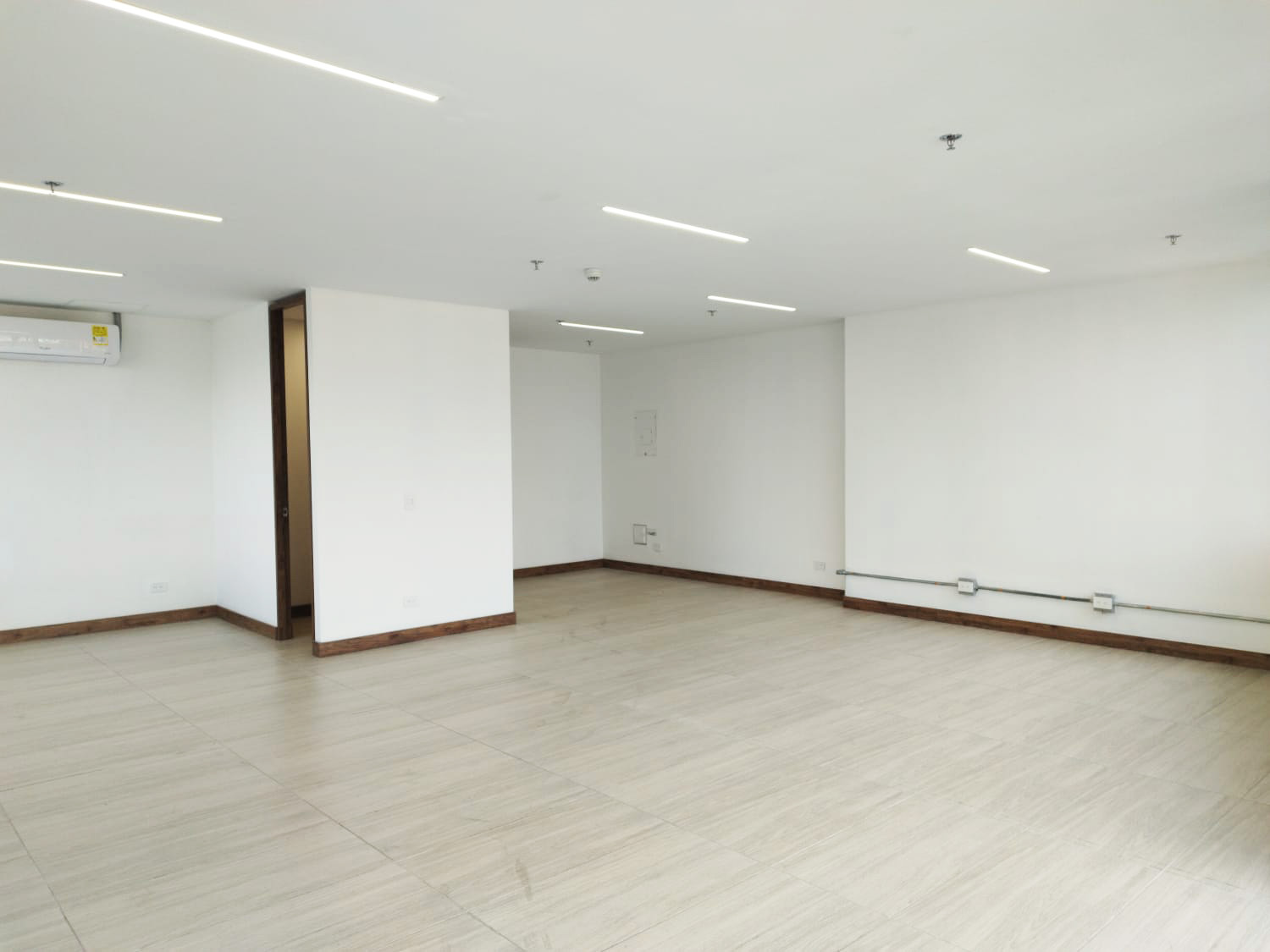 Oficina en venta en Patio Bonito, Medellín, 67 m² · foto 9 de 11